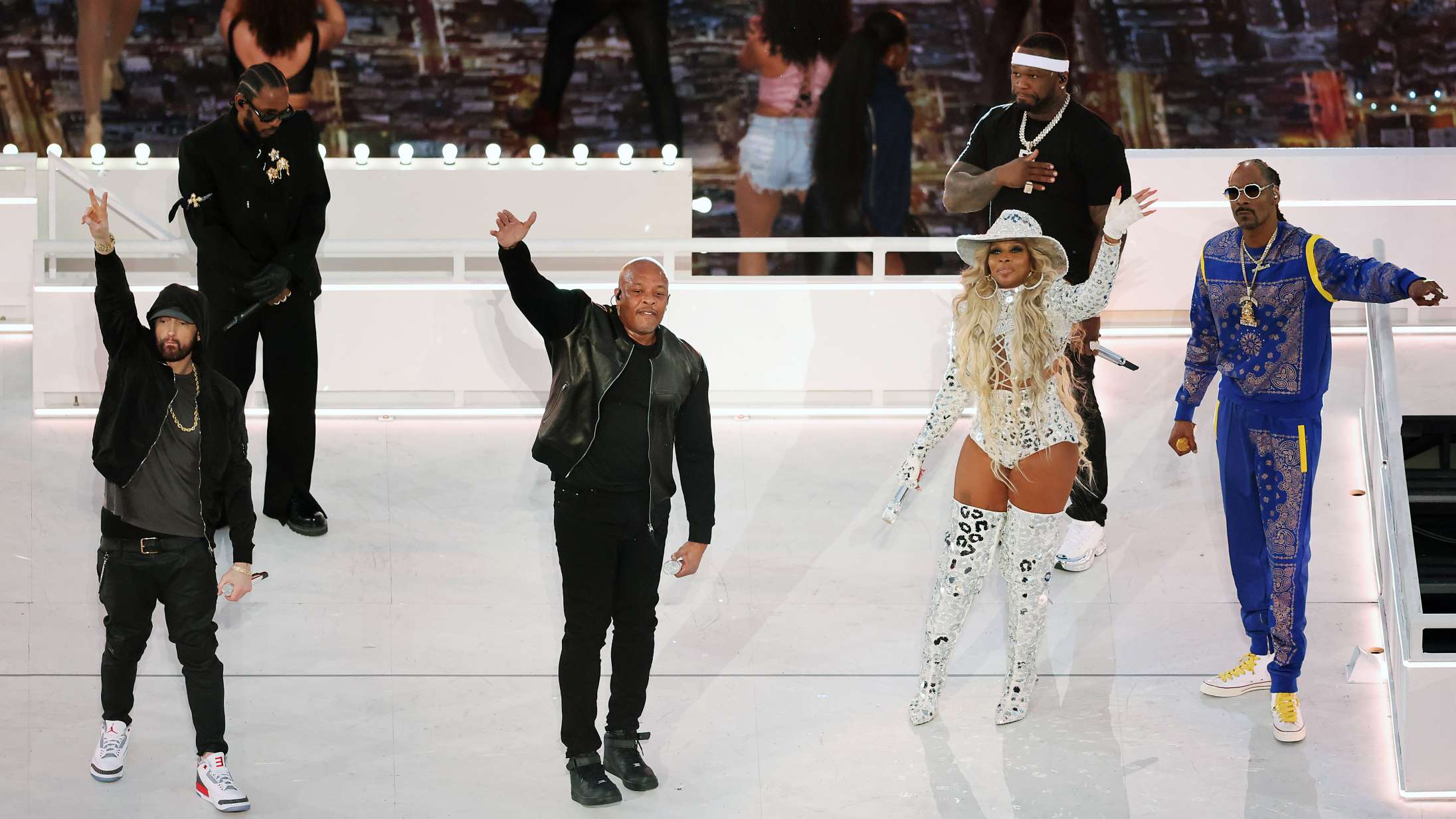 Se Dr. Dre, Eminem og Kendrick Lamars spektakulære Super Bowl-koncert – inklusive to overraskelser