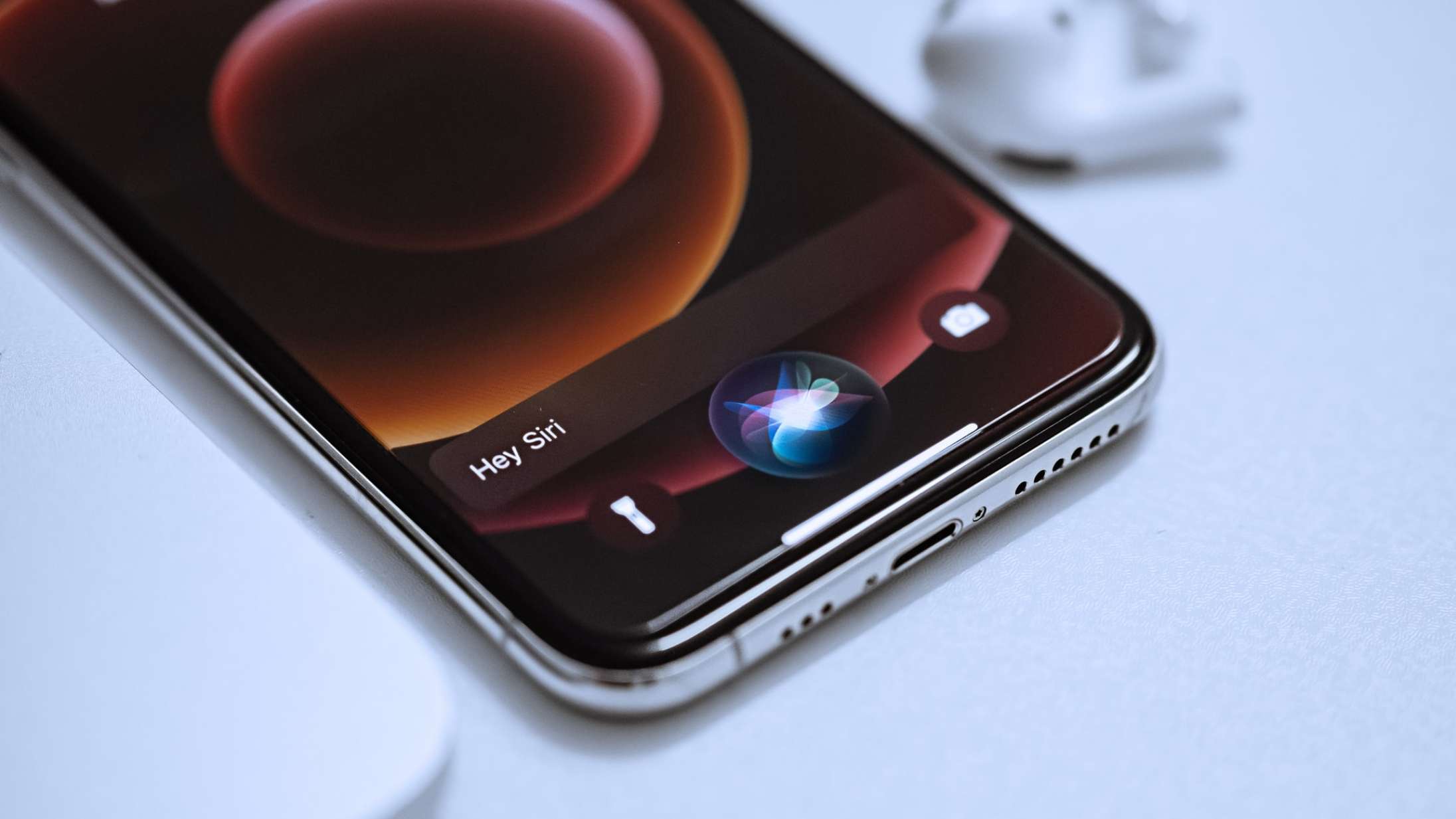 Apple tilføjer kønsneutral stemme til Siri