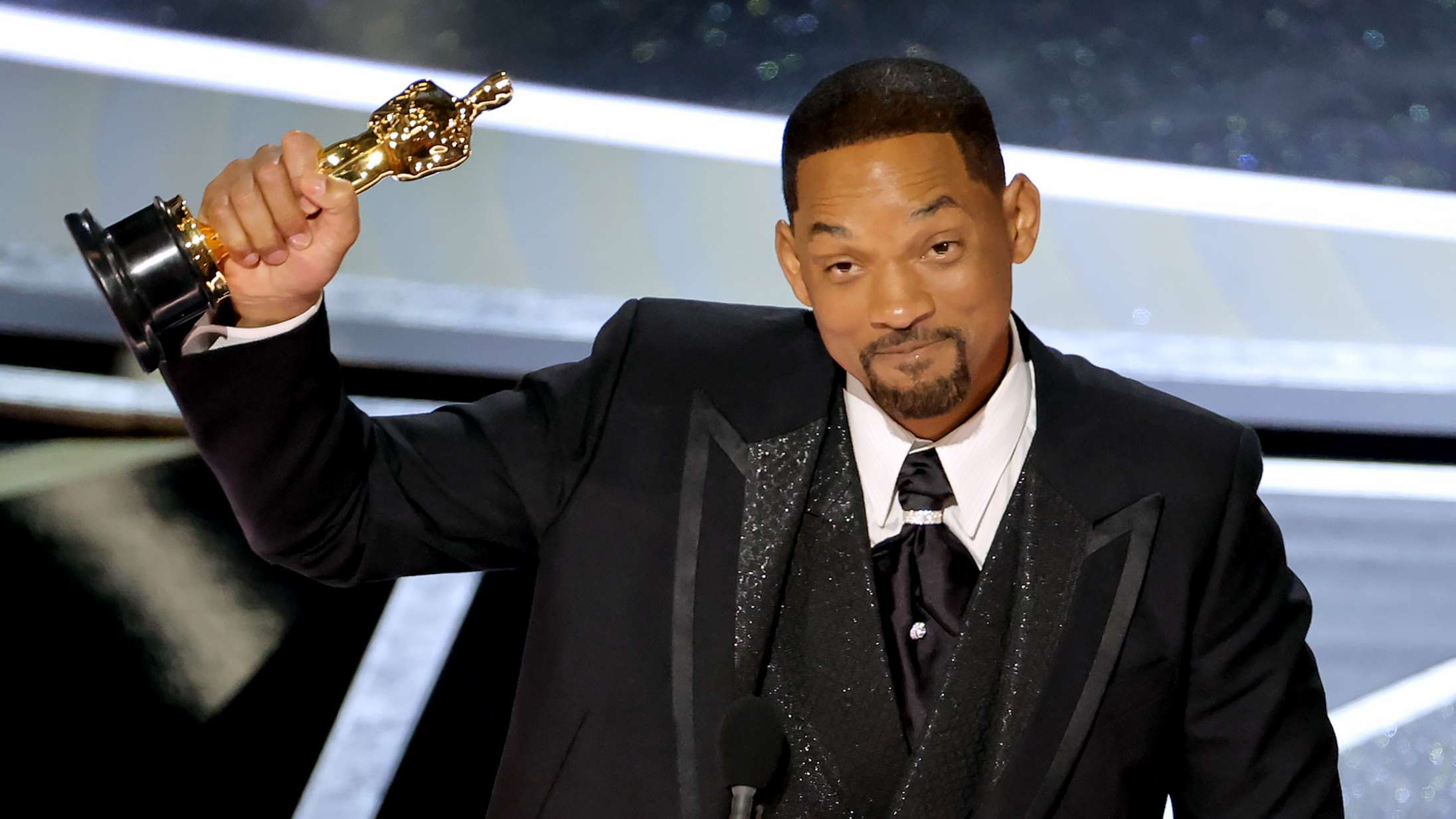 Oscar-vinder Will Smith græder sig igennem takketale – men undskylder ikke til Chris Rock