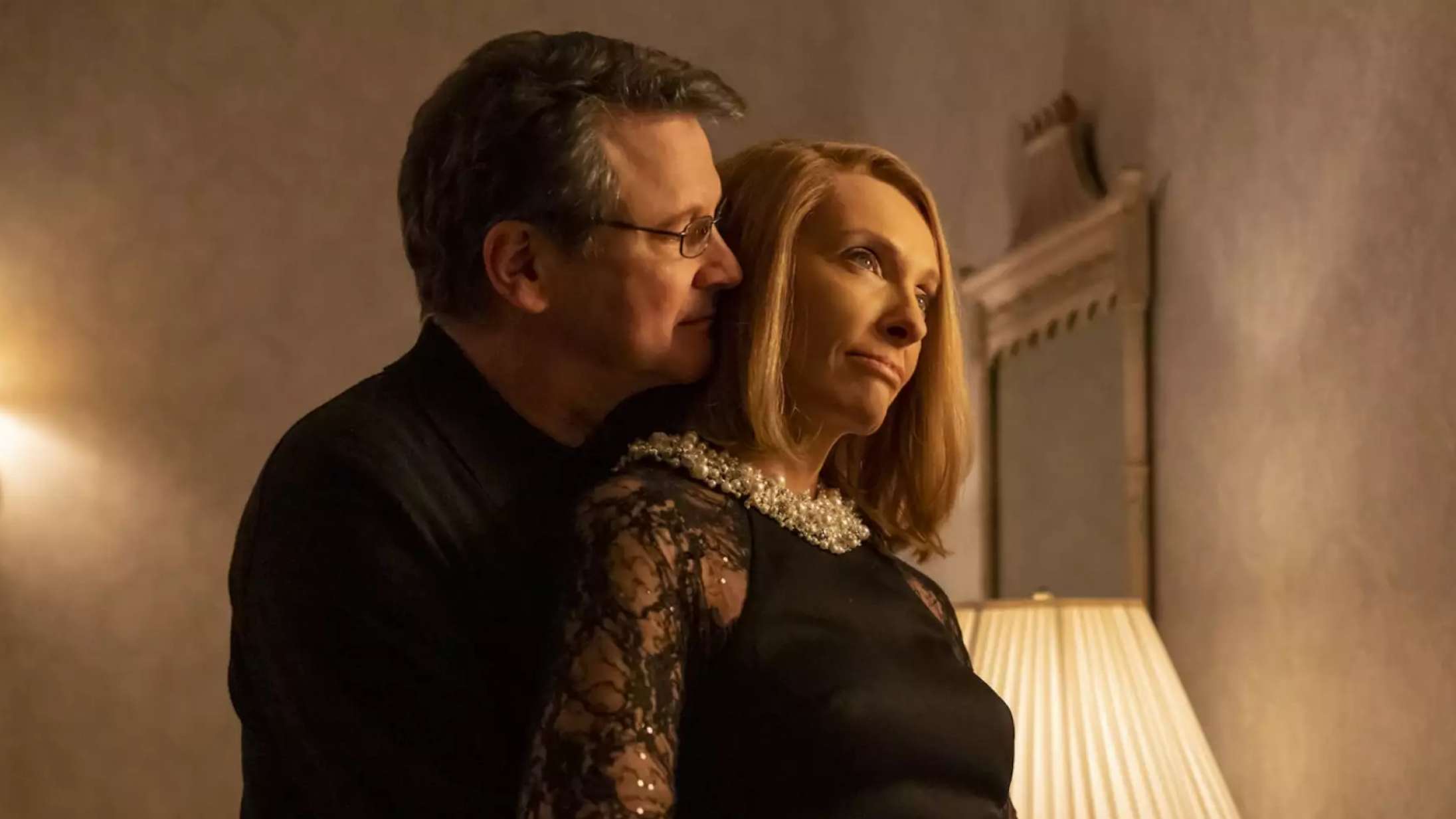 Se teaseren til HBO-serien ‘The Staircase’ baseret på true crime-mesterværk – med Colin Firth og Toni Collette