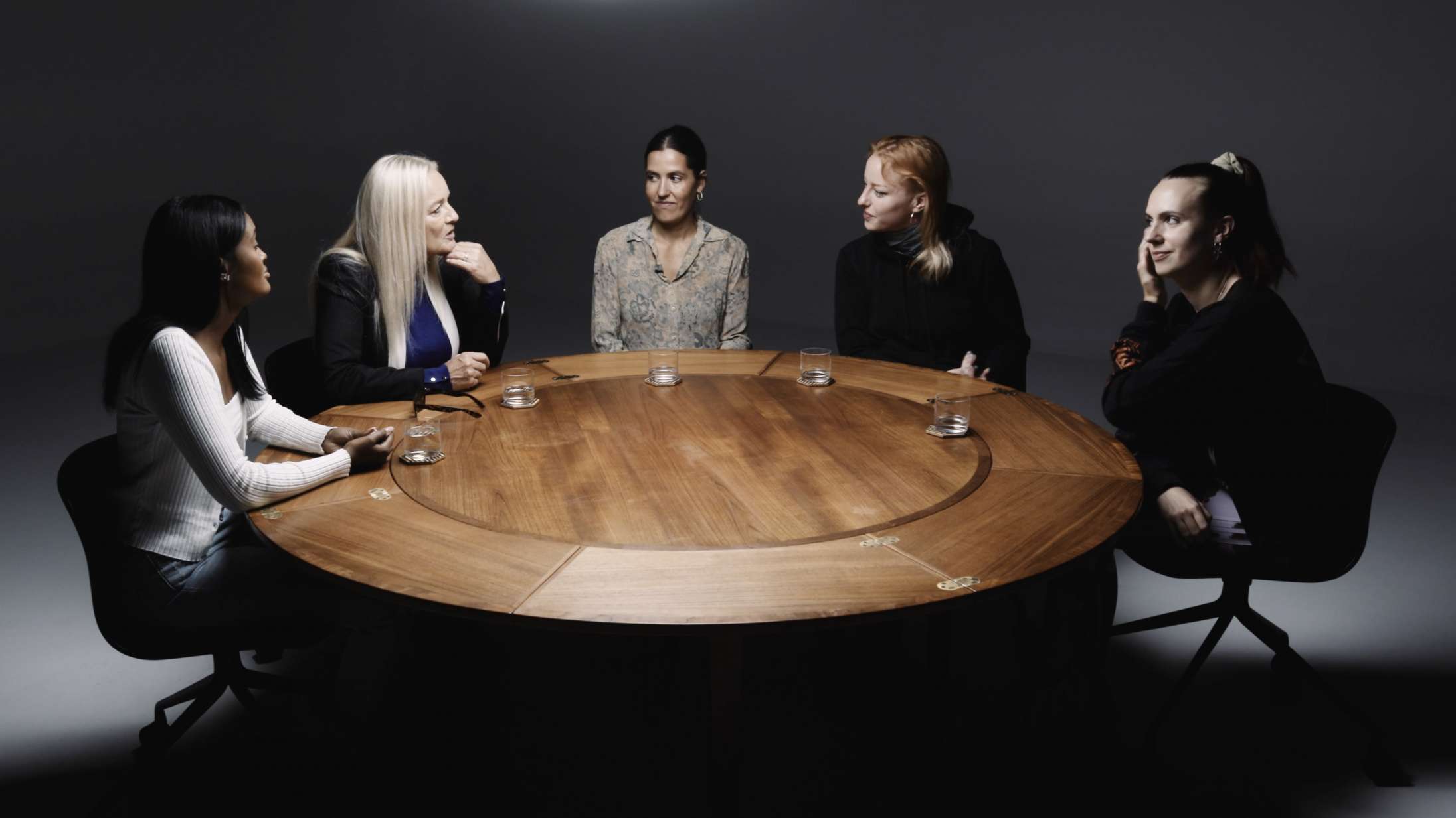 21 kvinder taler ud om forskelsbehandling i musikbranchen – se første afsnit af ‘Reallyd’ med Mø, Coco O., Sulka, Amina og Anne Linnet