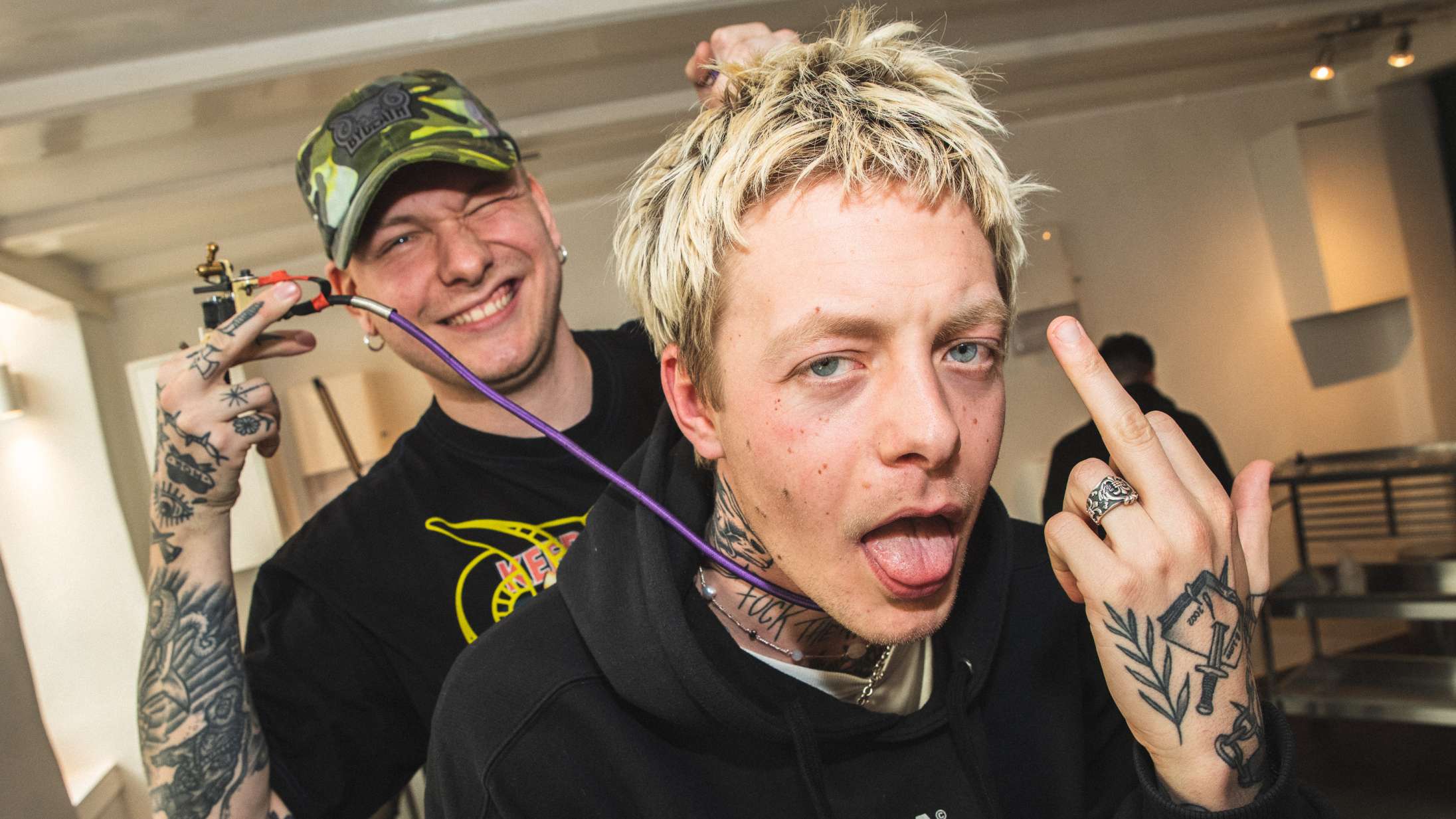 Fabräk er ikke heltene, vi fortjener, men heltene vi har brug for: »Musikbranchen er fucking artig, mand«