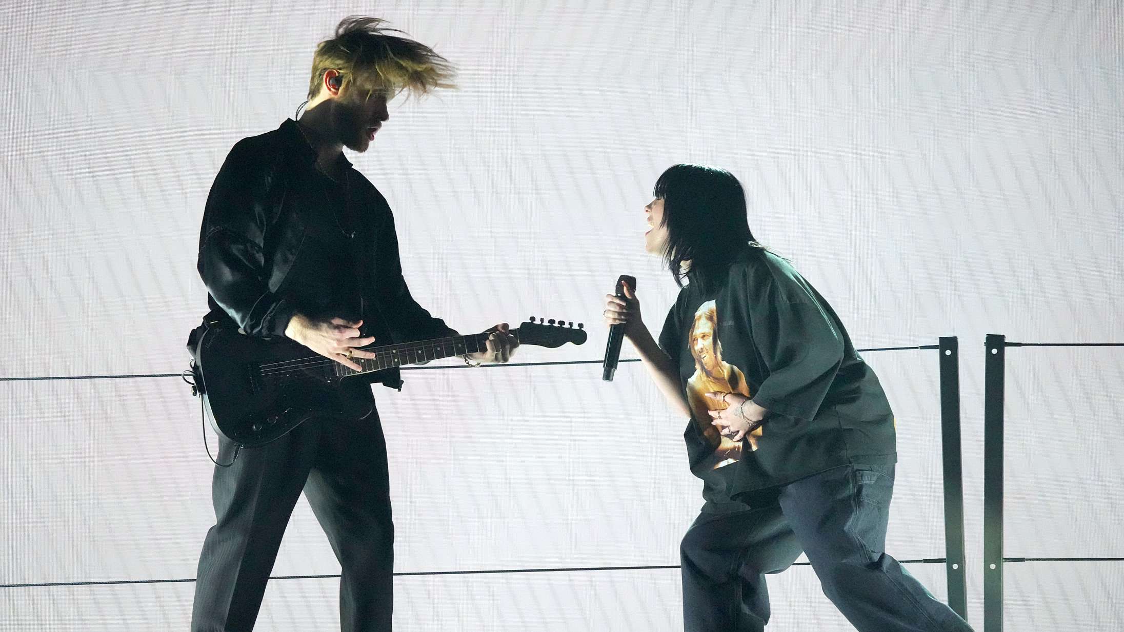 Billie Eilish gik tomhændet hjem fra Grammy, men gav et brag af en optræden – se videoen