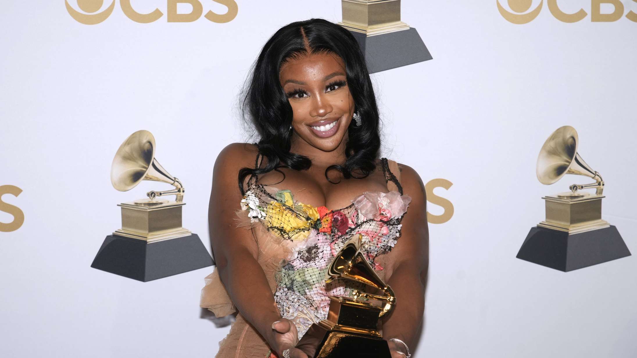 SZA tog til Grammy Awards med en brækket ankel – uden at vide det