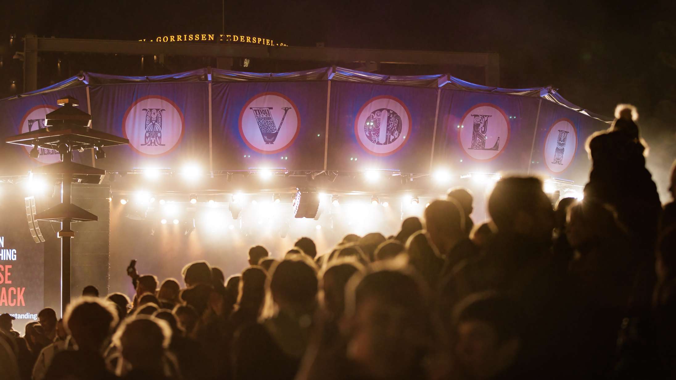 Tivoli reagerer på de seneste ugers kaotiske Fredagsrock-koncerter – indfører pladsreservation