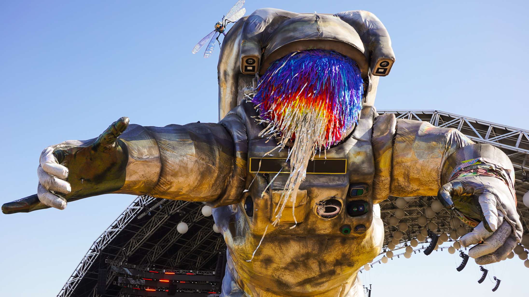 Se Met Gala og Coachella blive forvandlet til skræmmende helvedes-gys