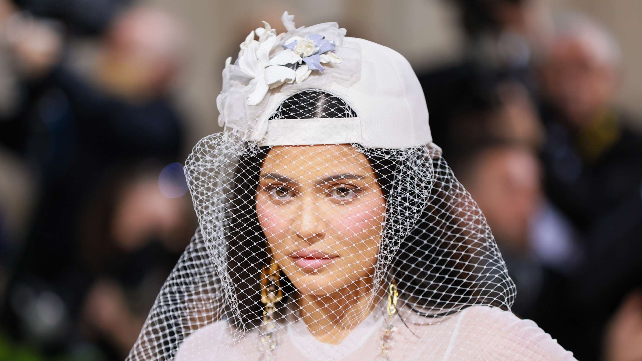 De bedste og sjoveste memes fra årets Met Gala 2022