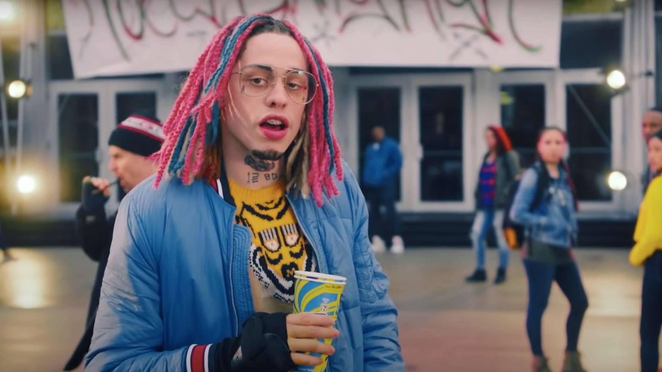 Farvel til ‘SNL’: Tre videoer, hvor Pete Davidsons hiphop-parodier endte i komisk guld