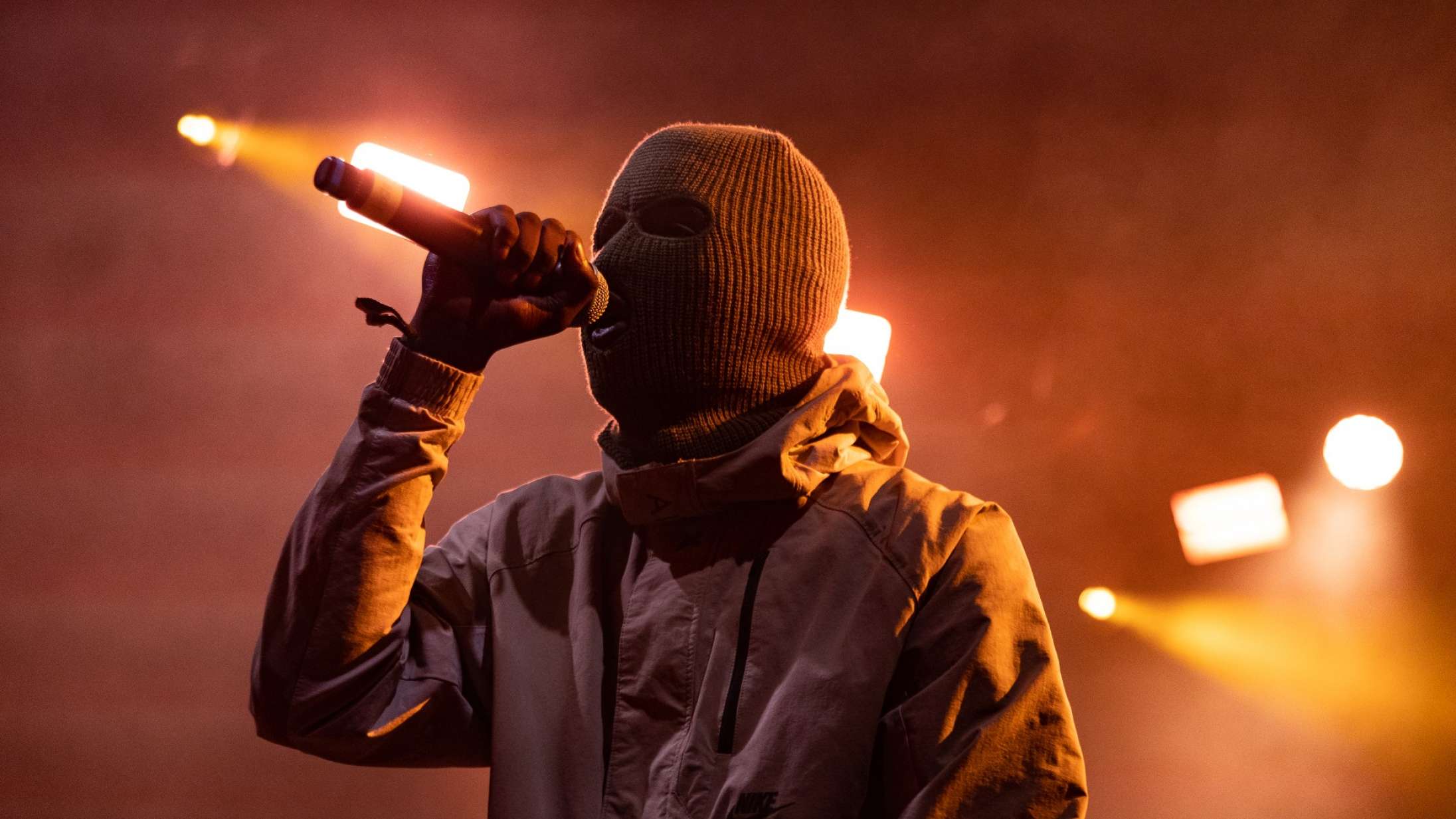 Shooter Gang dræbte Spot Festival på en ikke-voldelig måde