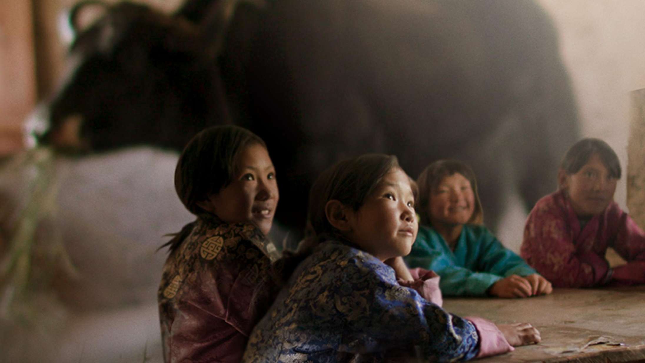 ‘Skolen ved verdens ende’: Bhutans første Oscar-nominerede film er en vanvittigt smuk og charmerende feelgood-historie