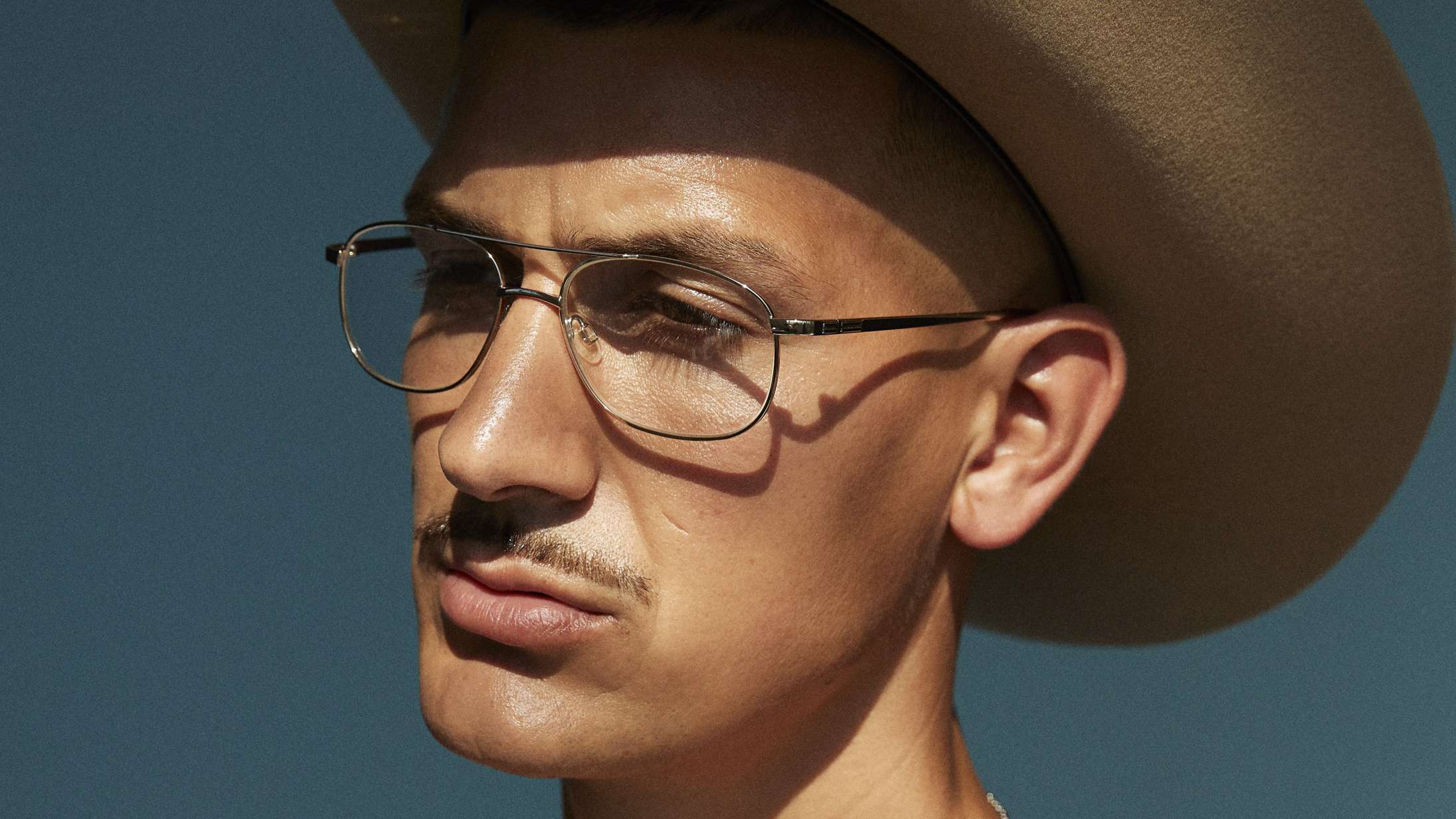 Den følsomme piksvinger: Derfor er Tobias Rahim den perfekte popstjerne til tiden