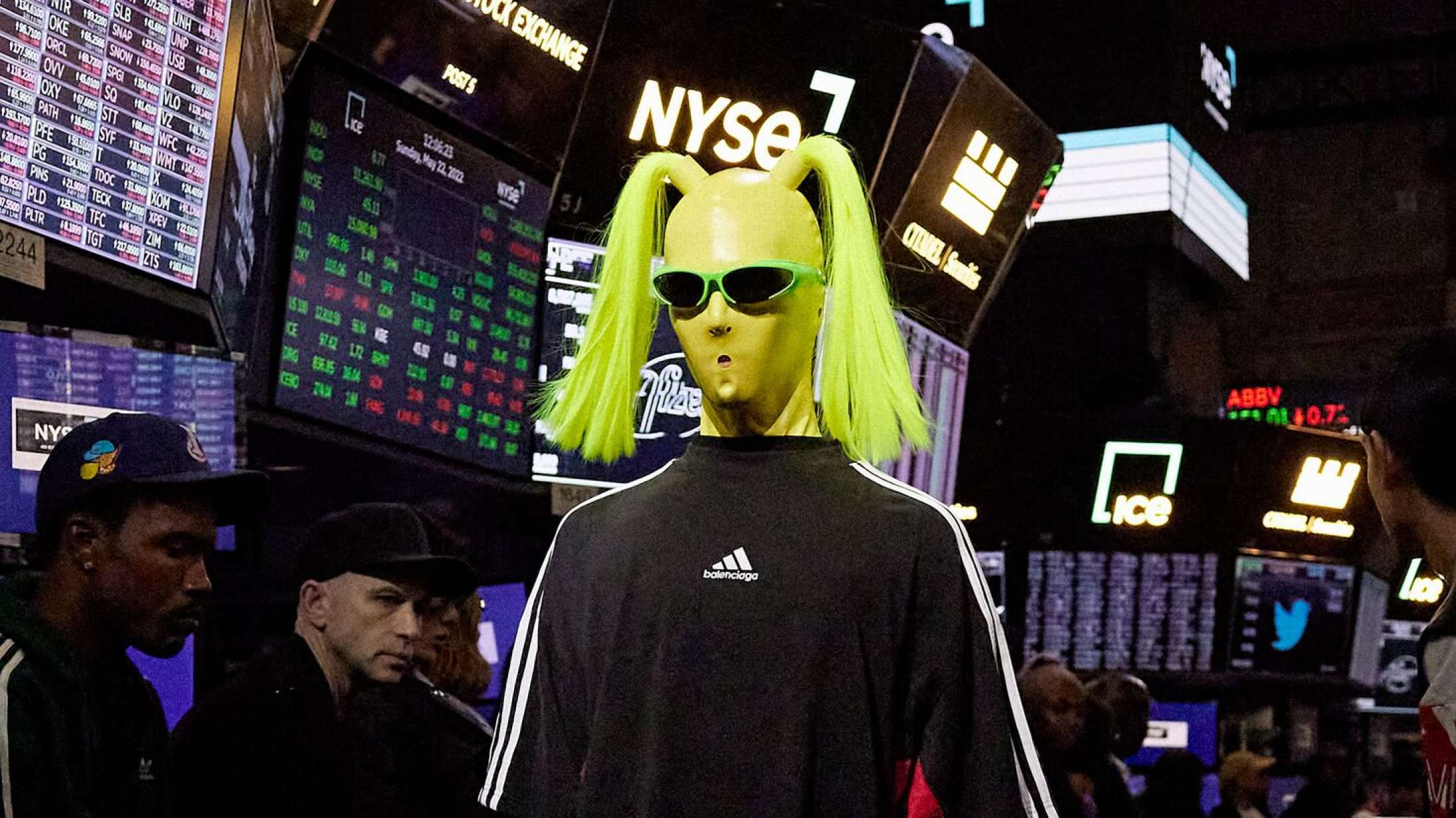 Balenciaga giver sociale medier mareridt med kink, læder og ‘American Horror Story’-vibes efter vildt show