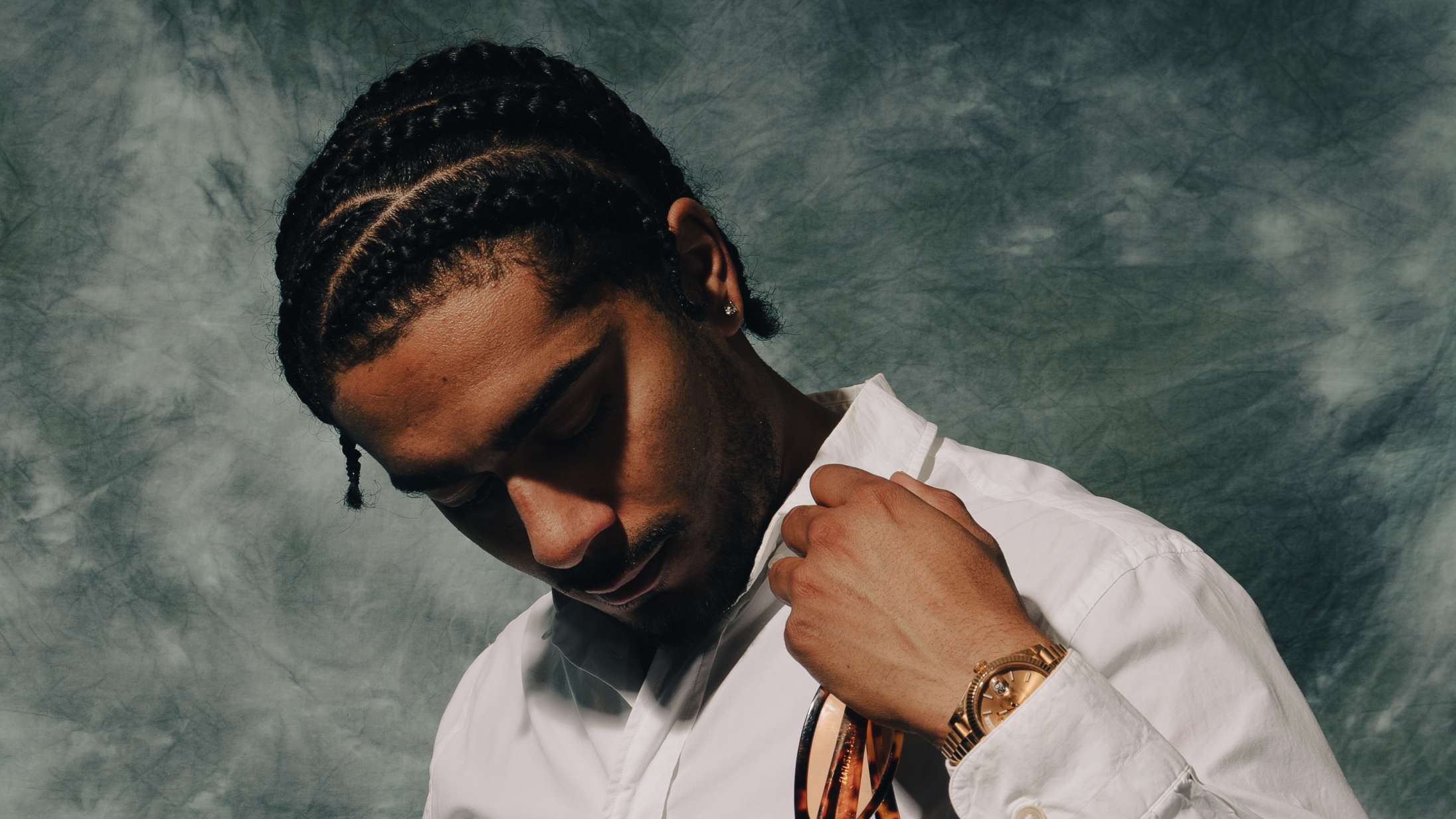 Kesi finder ind til livsglæden og sommerrusen på ’30 somre’