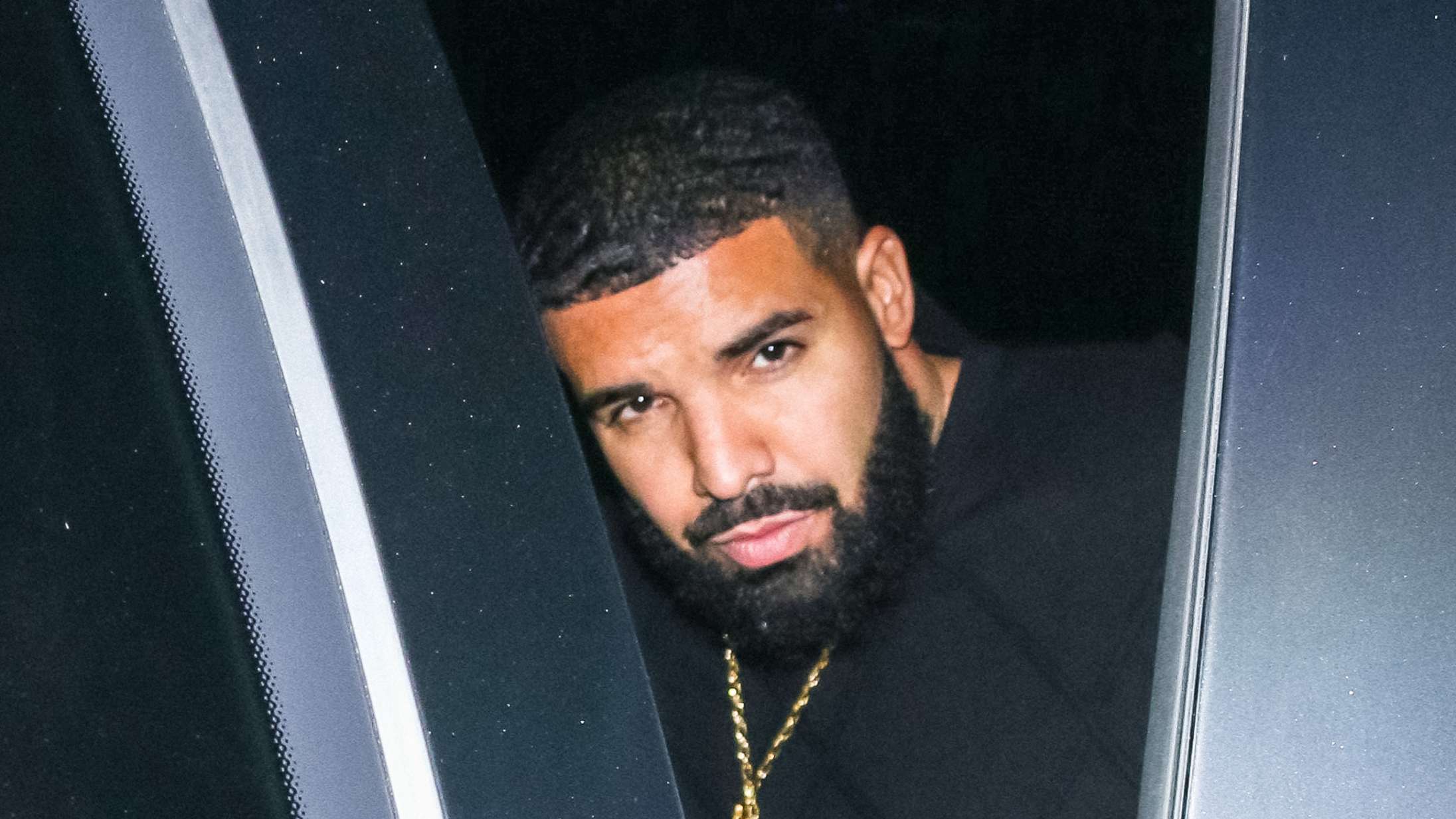 Ups: Har Amazon Music lige afsløret udgivelsesdatoen for Drakes nye album, ‘For All the Dogs’?