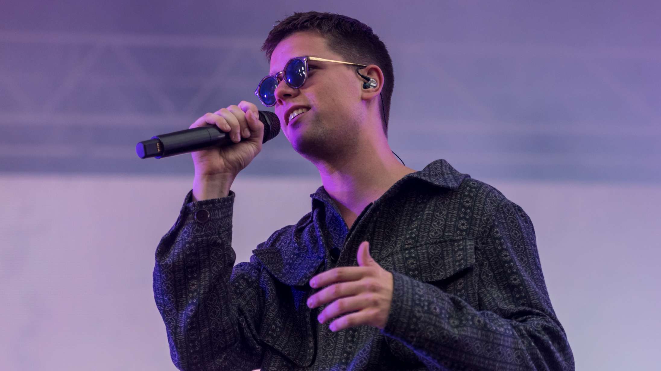 Pinds Roskilde Festival-koncert blev reddet af vejret – men nok ikke lige på den måde, du regner med