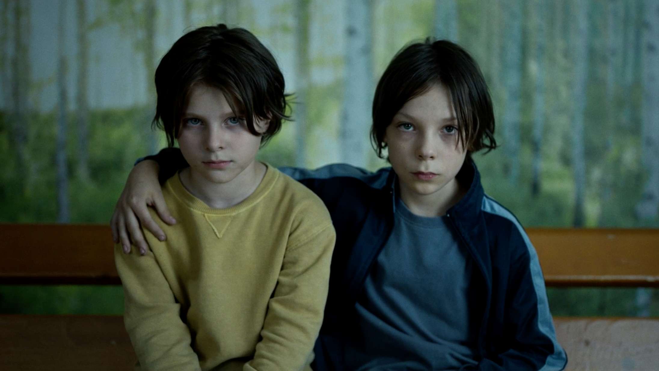 ’Playground’: Ny film om skolegårdens brutalitet er så rå, at det næsten gør ondt