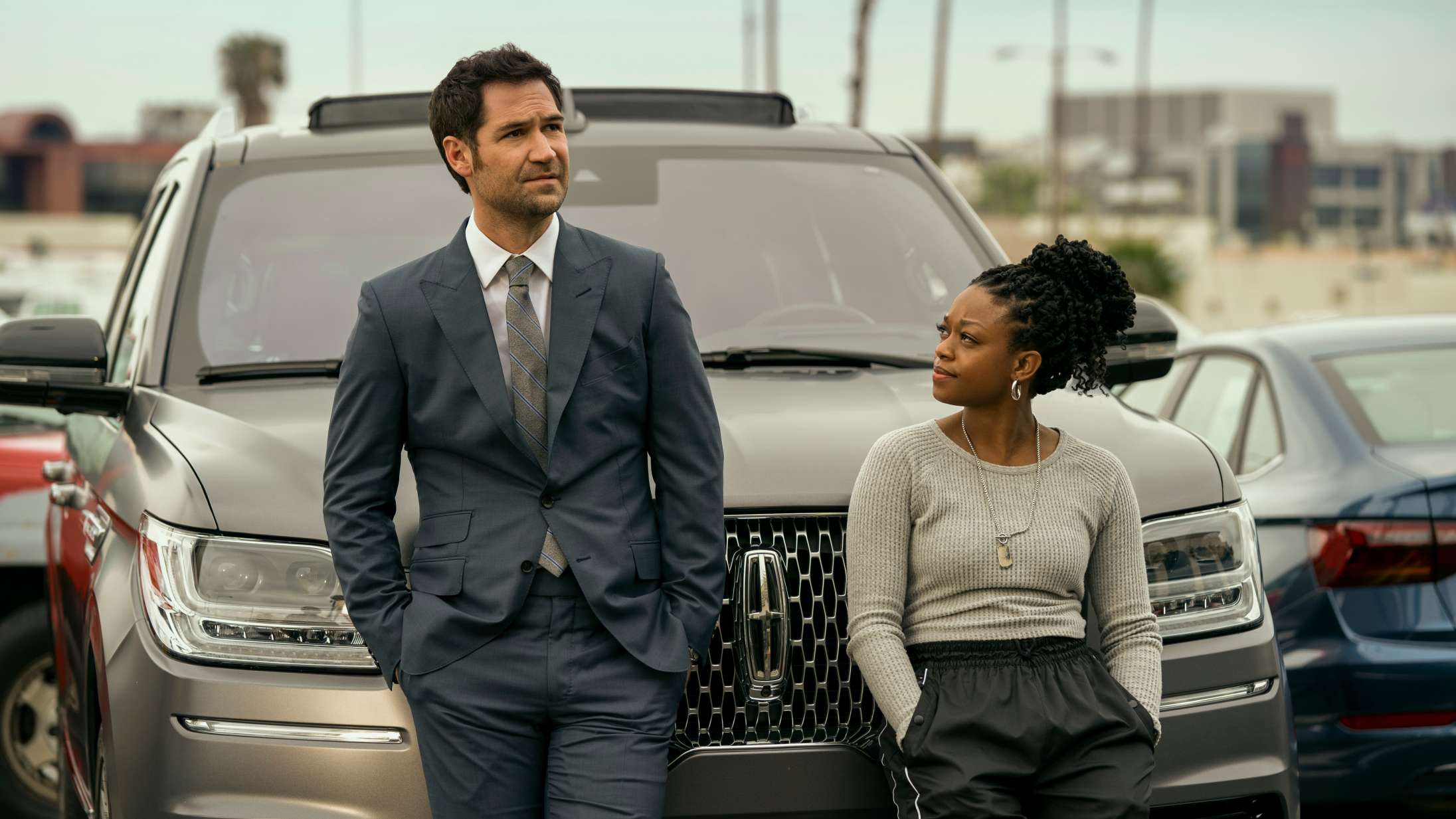 Netflix fornyer ’The Lincoln Lawyer’ med en anden sæson