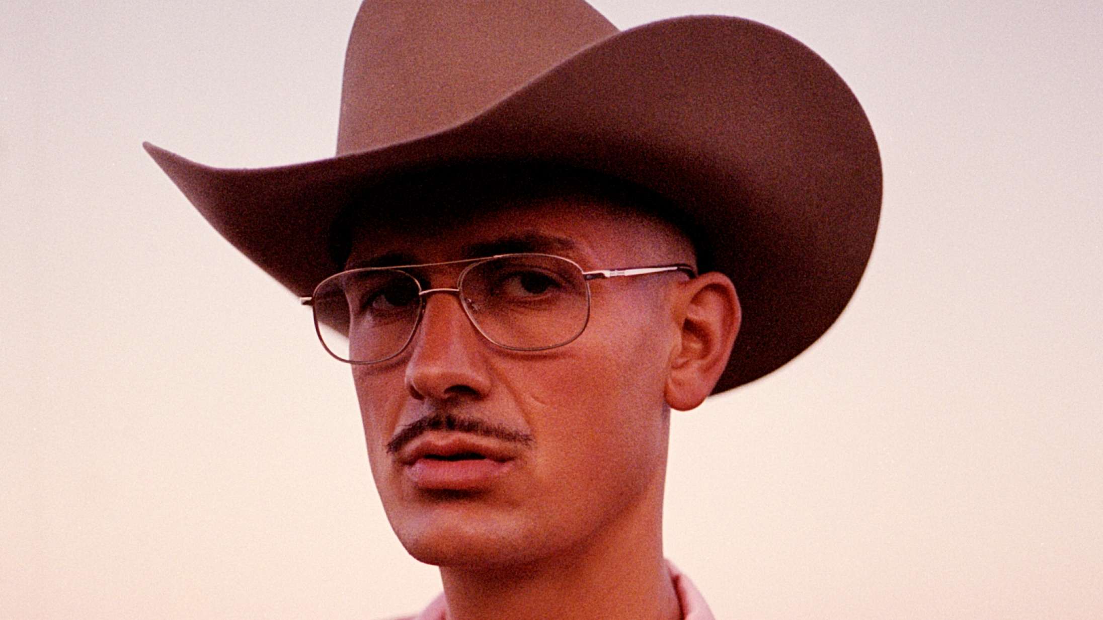 Derfor siger ’Alive Alive Alive’ mere om Tobias Rahim, end du måske lige tror