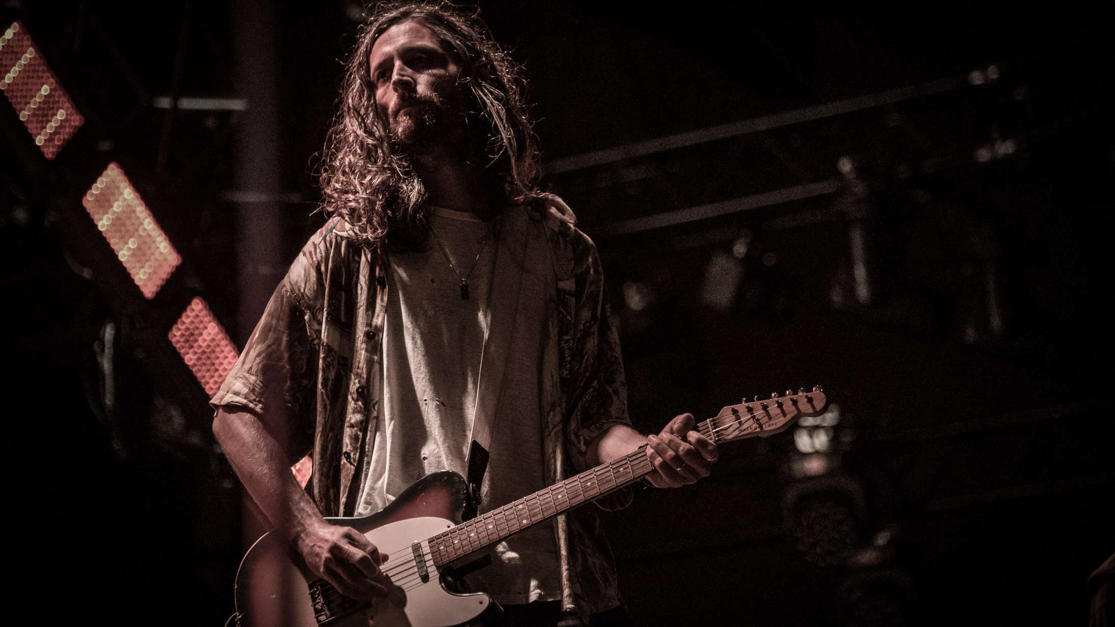 The Strokes må undvære guitarist Nick Valensi på kommende turné