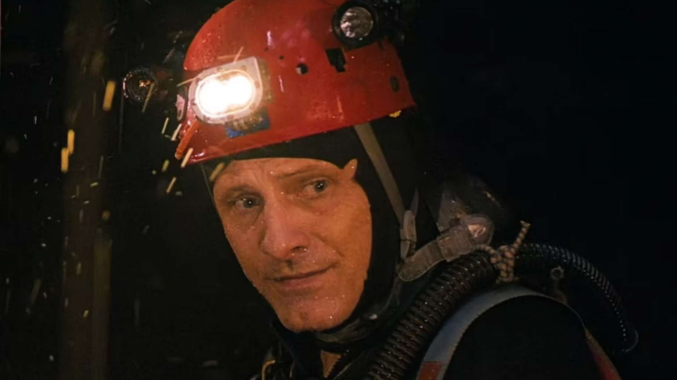 Viggo Mortensen kunne ikke få luft under dykkeoptagelser i ‘Thirteen Lives’: »Jeg gik i panik«