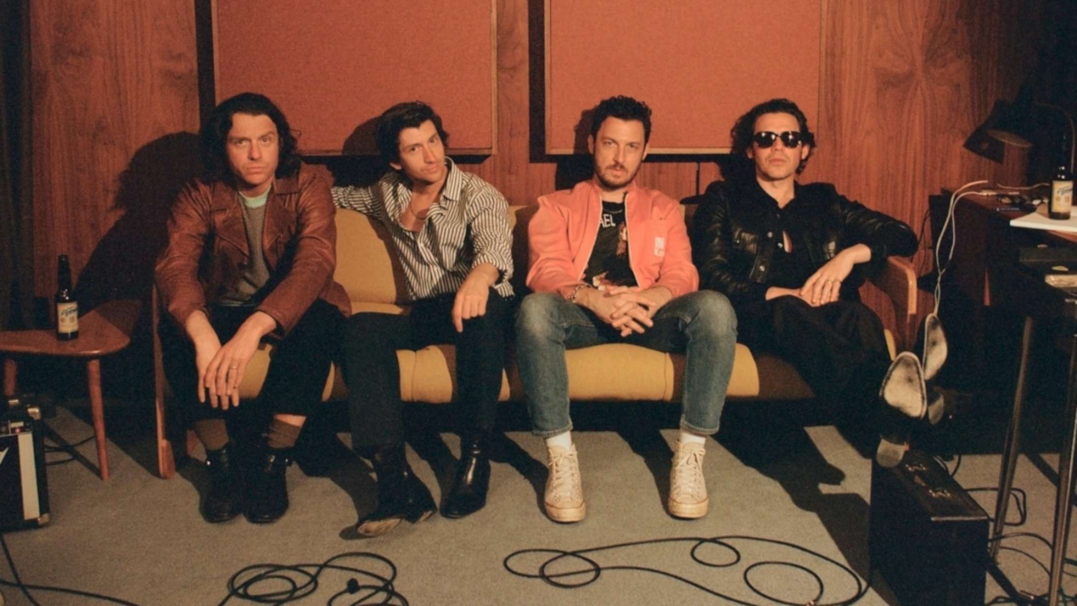Arctic Monkeys annoncerer nyt album – ude senere i år