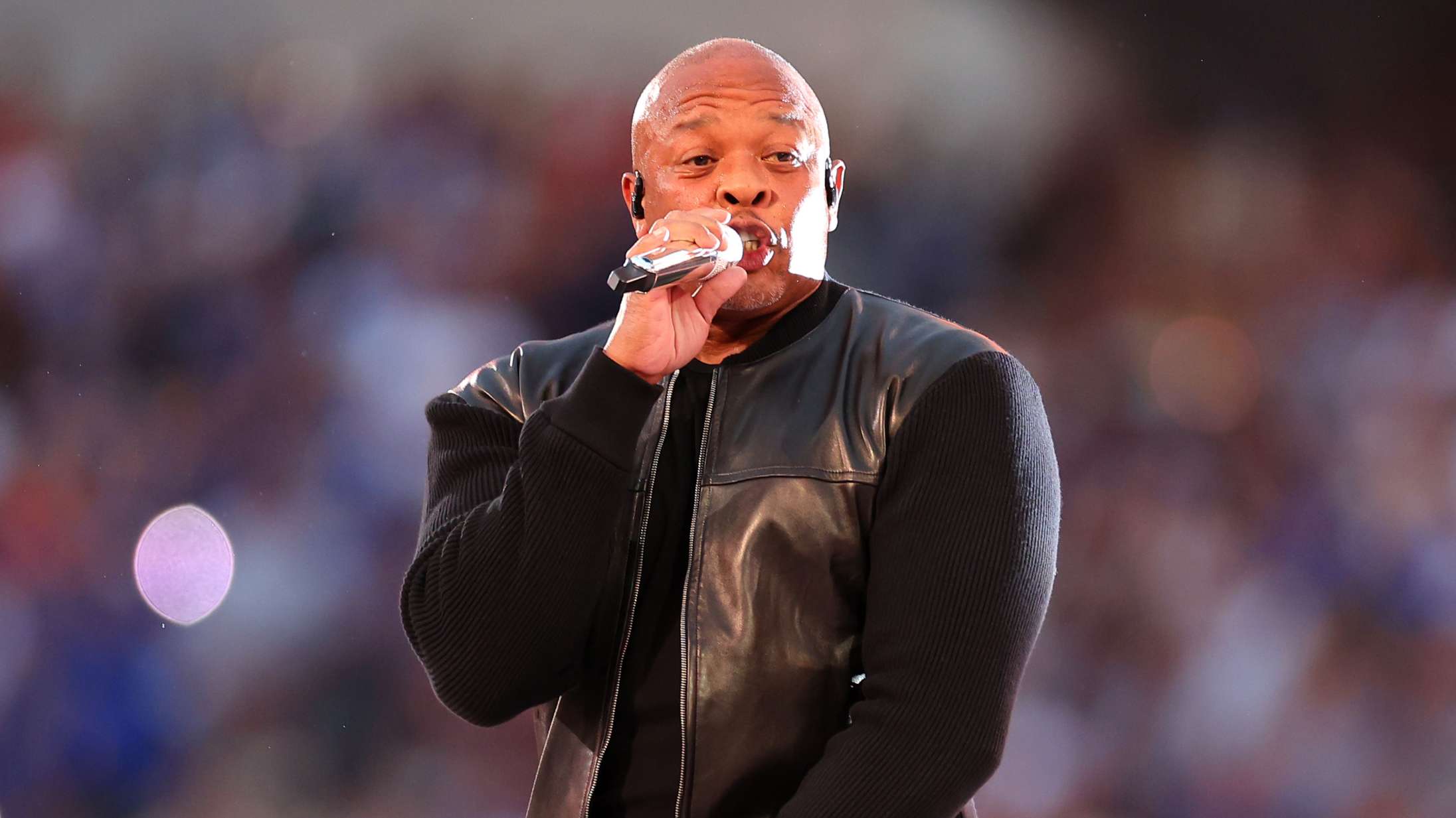 Dr. Dre fortæller, at han for halvandet år siden var døden nær: »Jeg havde ingen anelse om, at det var så alvorligt«