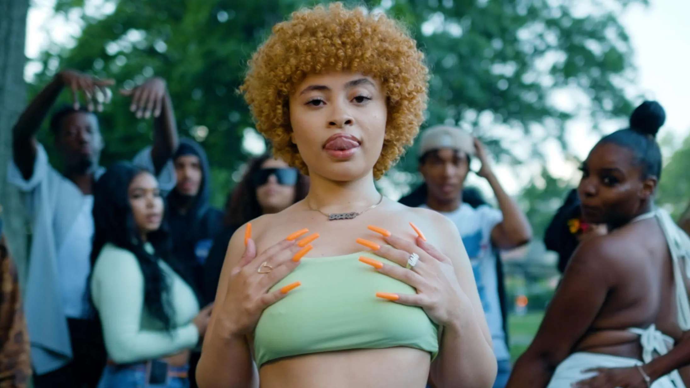 Ice Spice er New York-rapperen, alle taler om lige nu – selvfølgelig er Drake fan