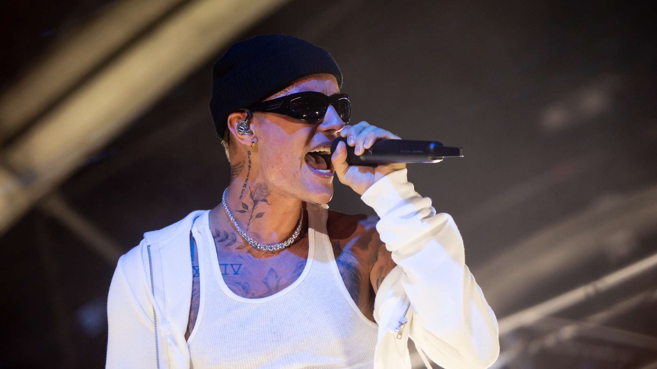 Justin Bieber gør comeback efter lammelse i ansigtet – er klar til Smukfest