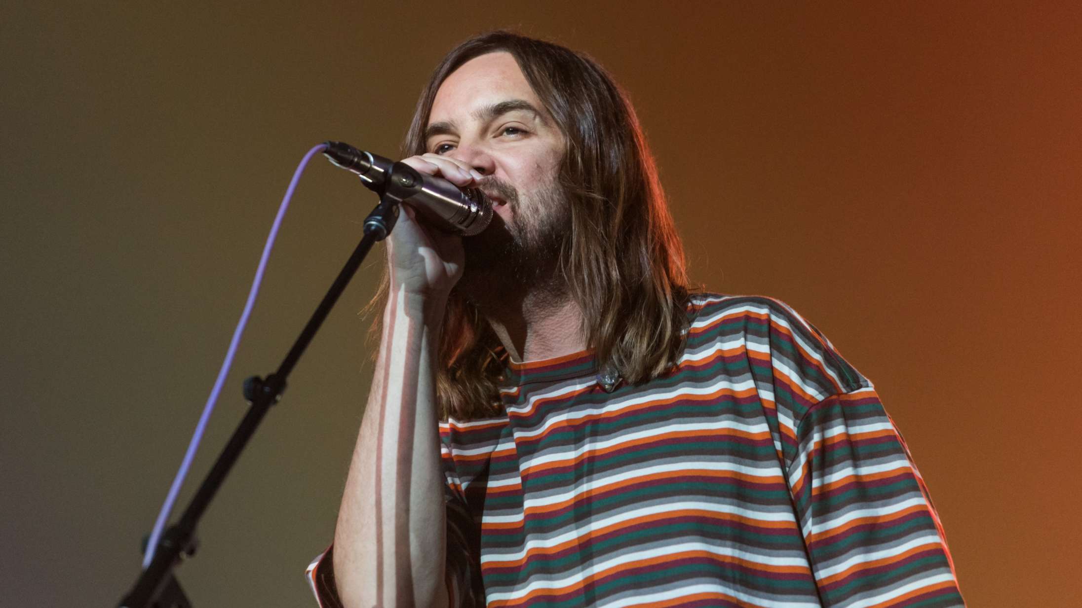 Overvældende triumf: Tame Impala skabte euforisk festivalstemning i Royal Arena