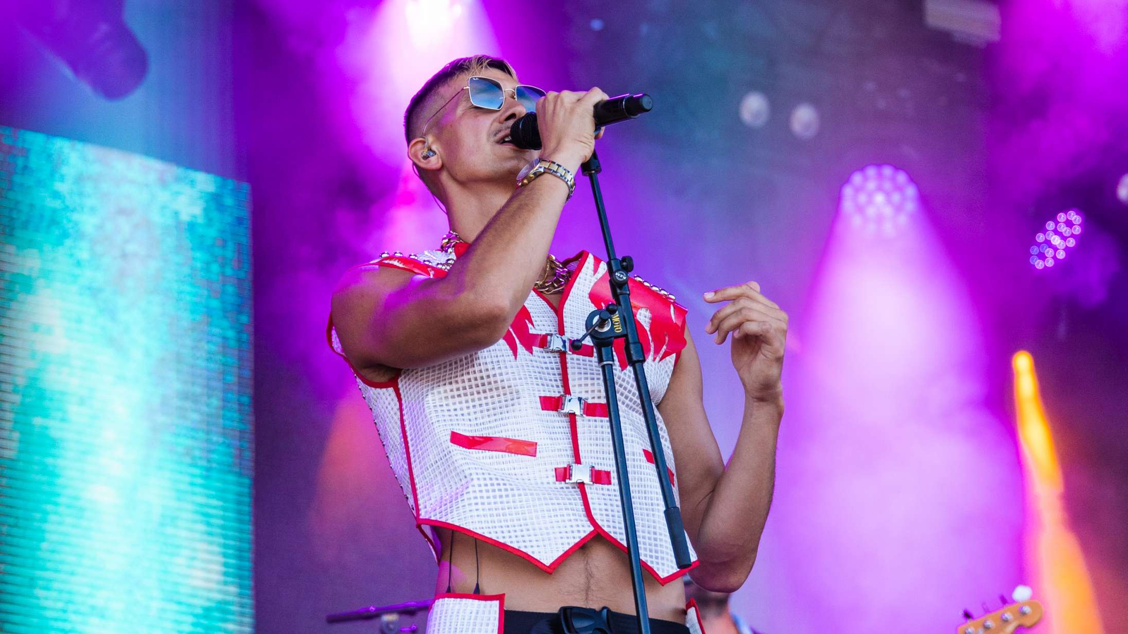 AiaSound Festival: Selv solen adlyder Tobias Rahim for tiden