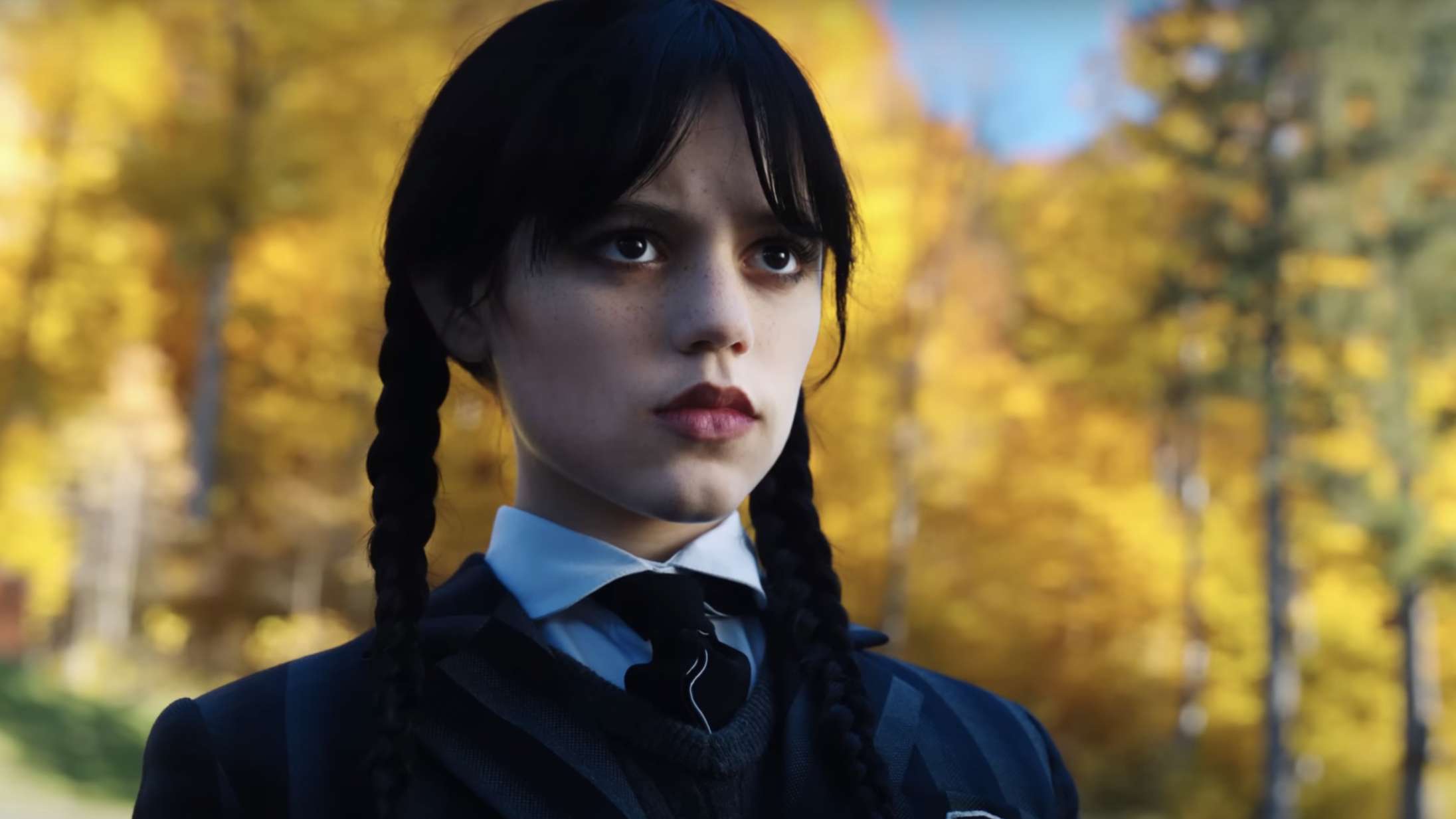 Tim Burton nyfortolker Familien Addams i ny Netflix-serie – se første trailer til ‘Wednesday’