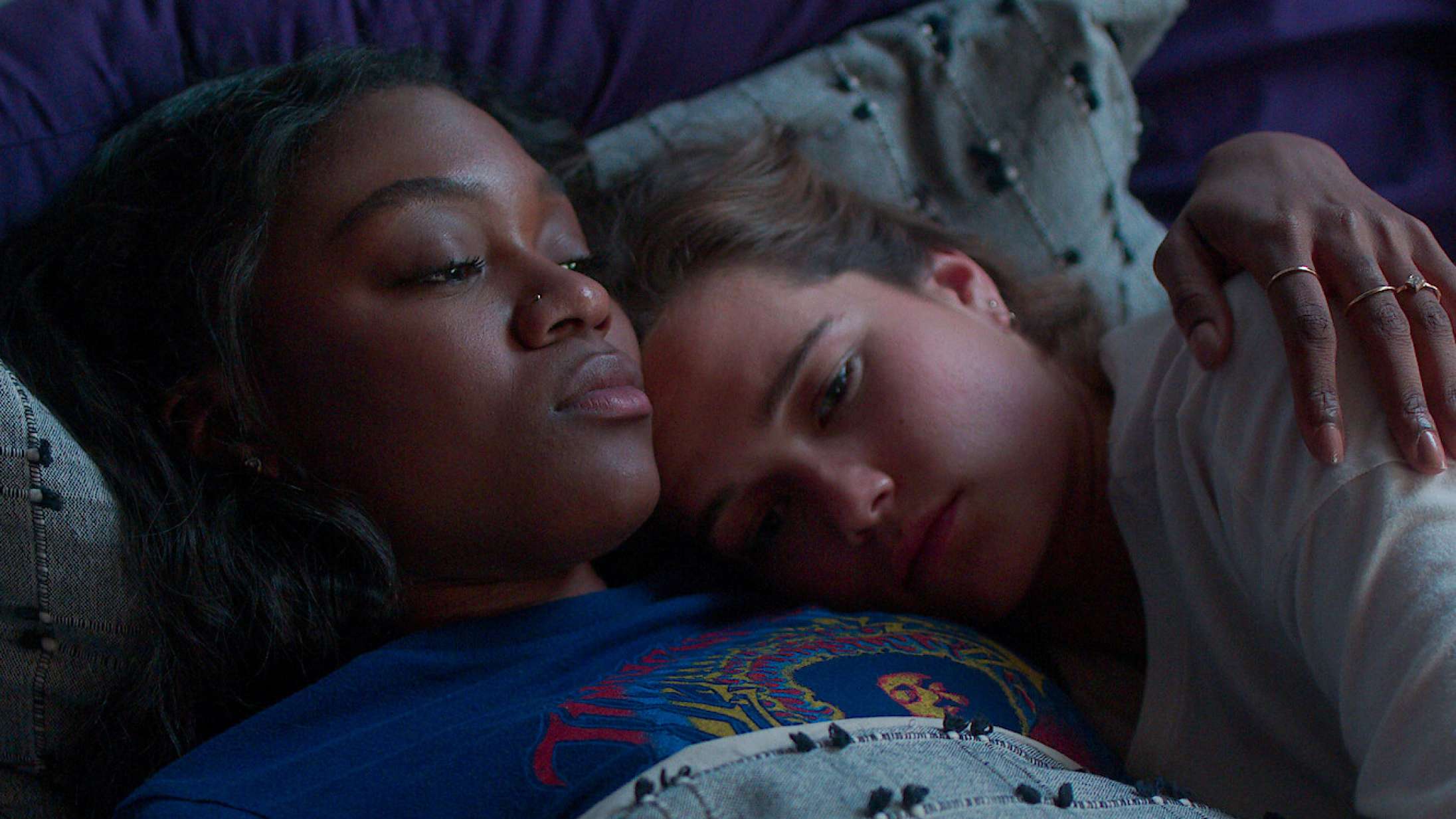 Netflix dropper den lesbiske vampyrserie ‘First Kill’ – nu raser fans online