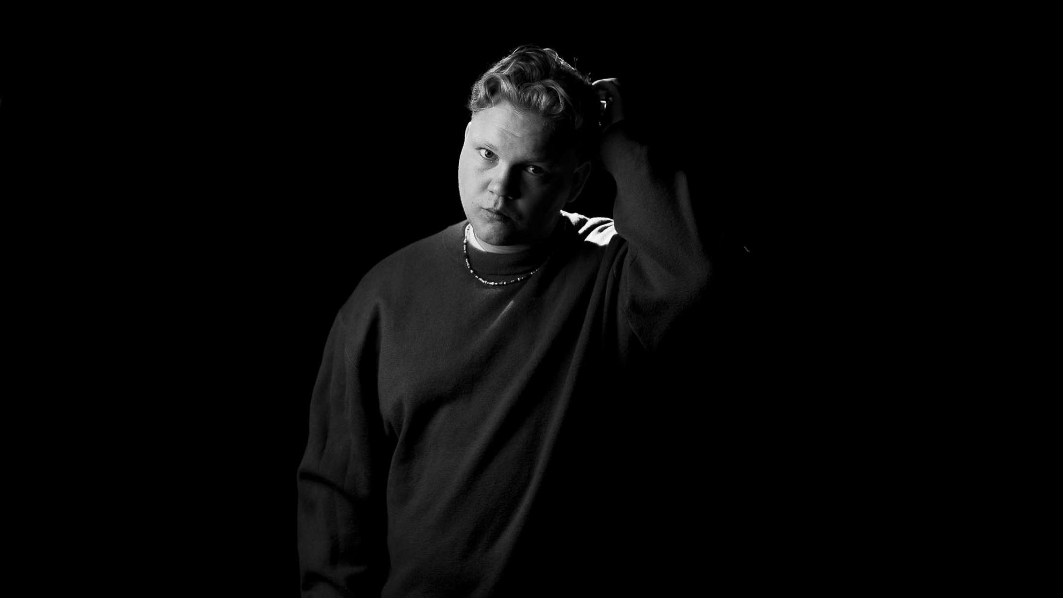 Top Tracks: Hør ugens otte bedste nye sange – stortalent indtager dansk hiphops boksering med et knockout af en sang