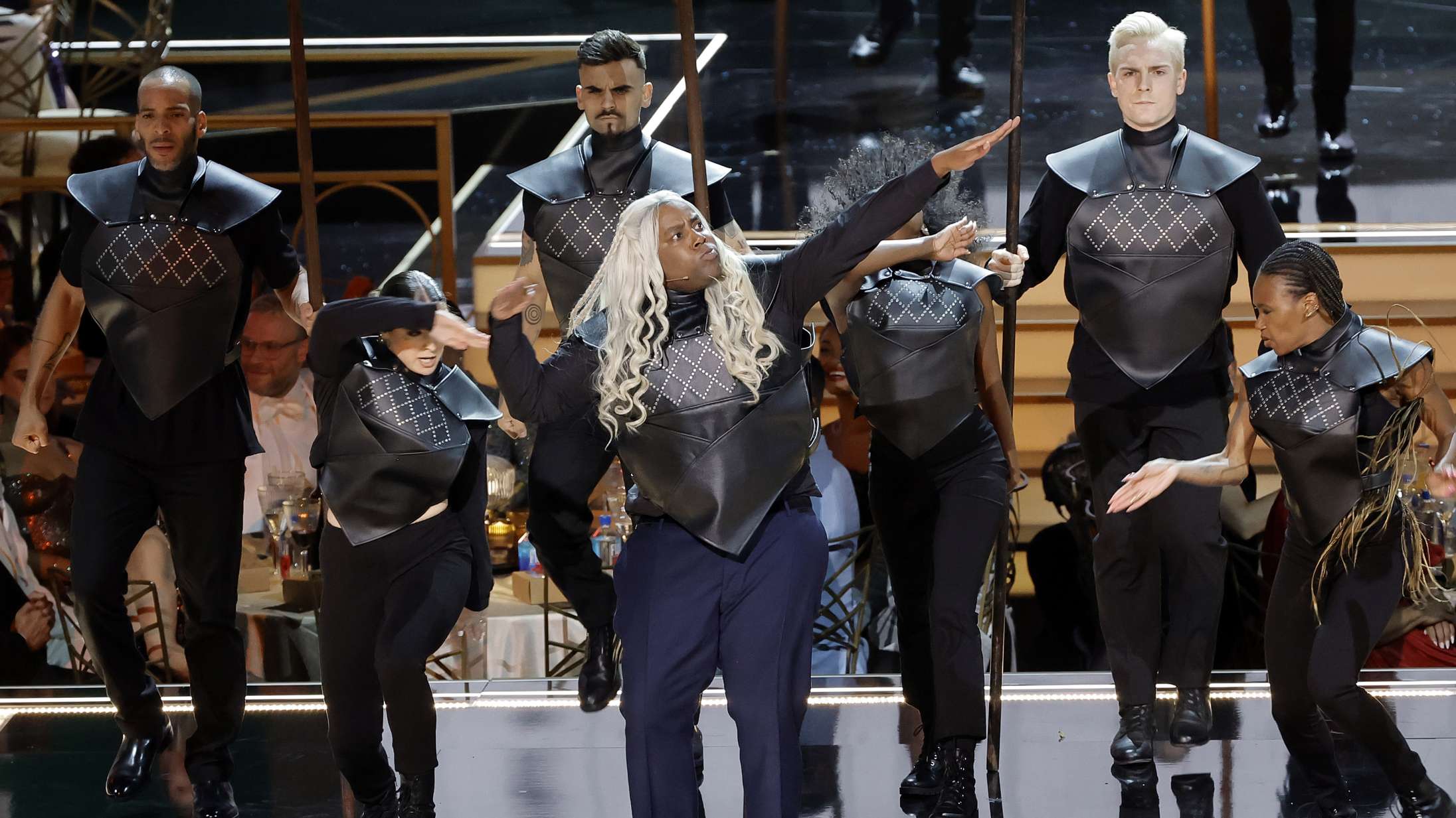 Kenan Thompson gav den fuld gas som vært ved nattens Emmy Awards