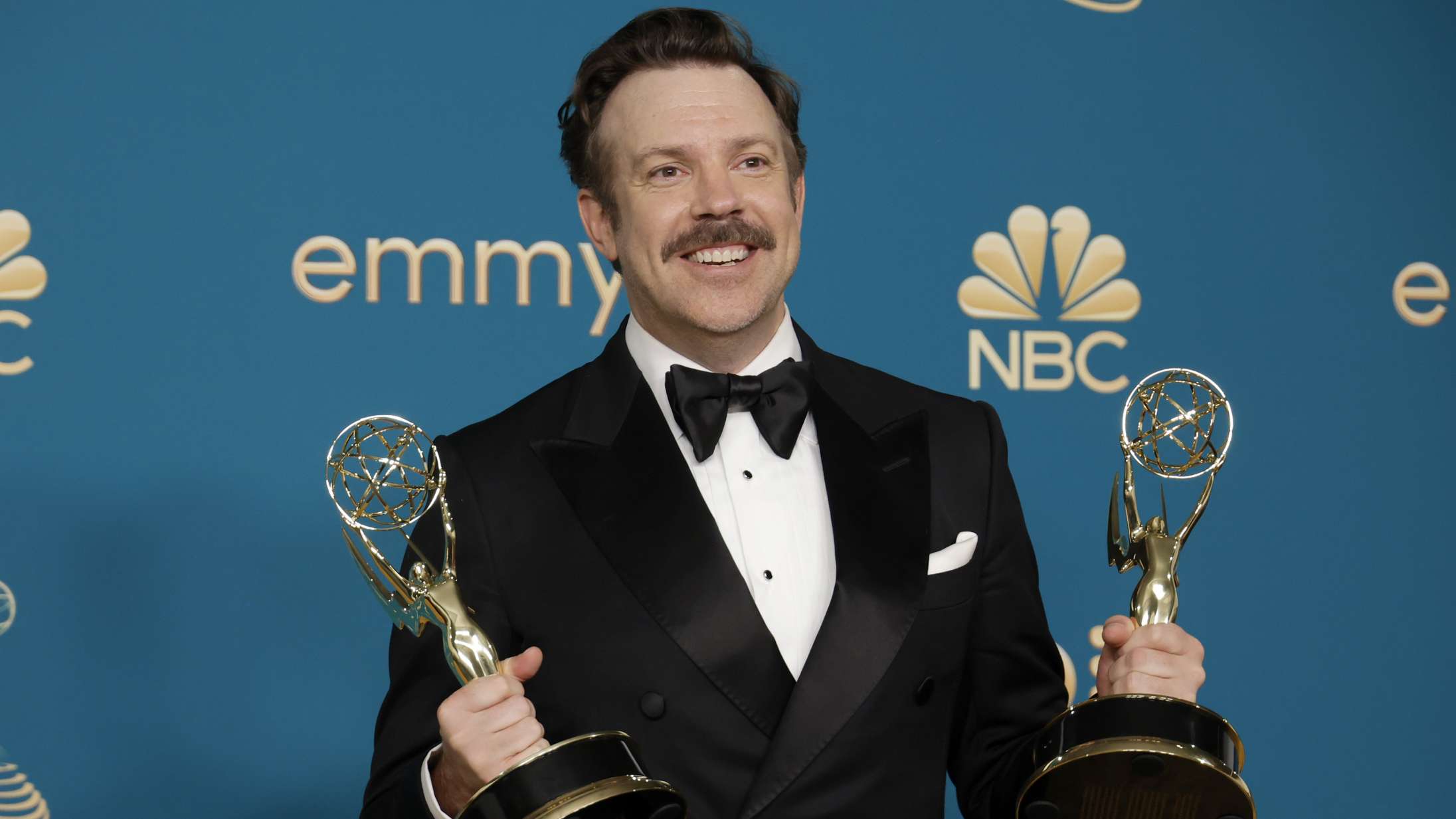 Det er svært at være rigtigt sur på årets Emmy-priser – men én storvinder undrer mig