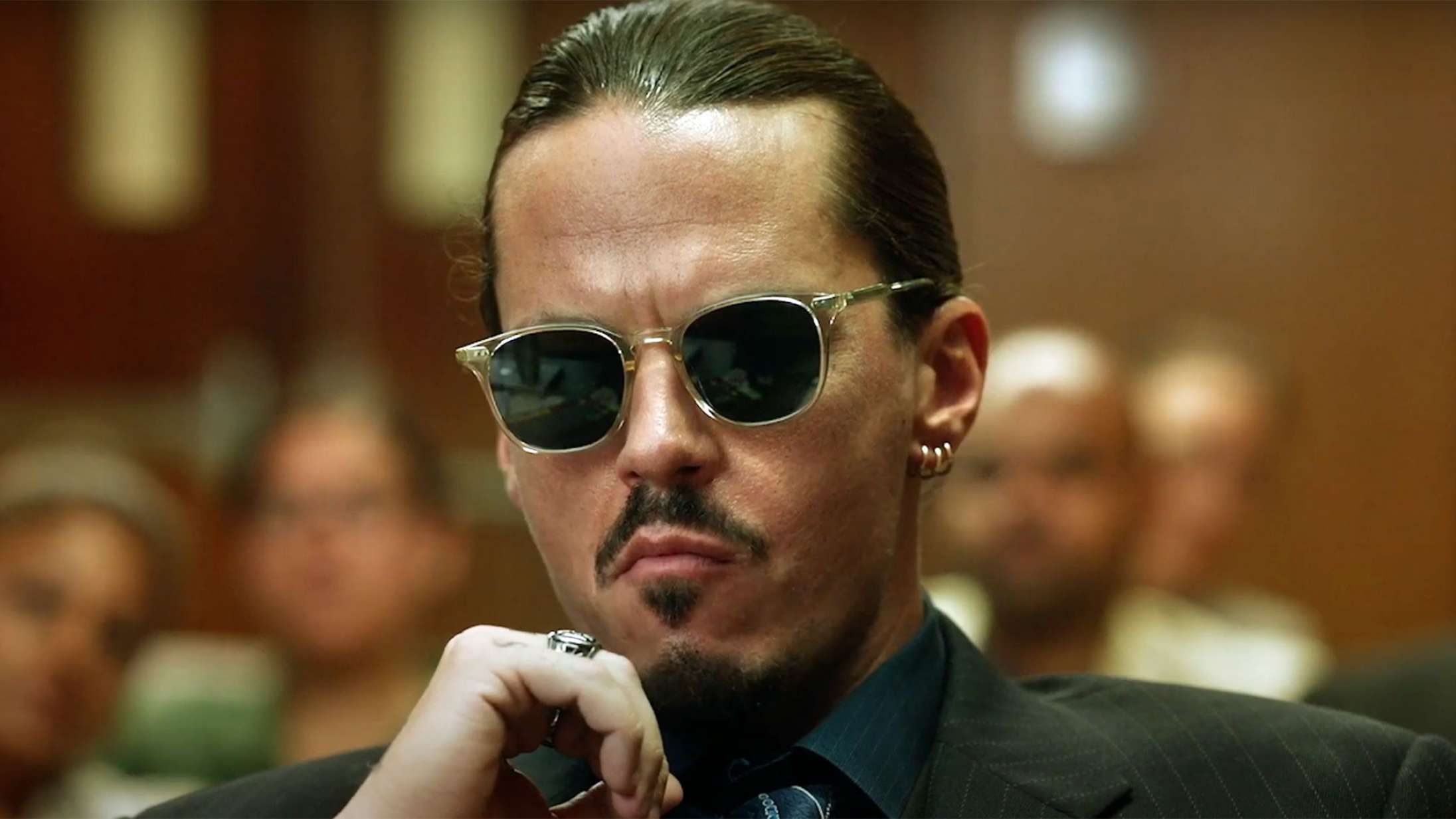 Se den højdramatiske trailer til fiktionsfilm om Johnny Depp og Amber Heards retssag