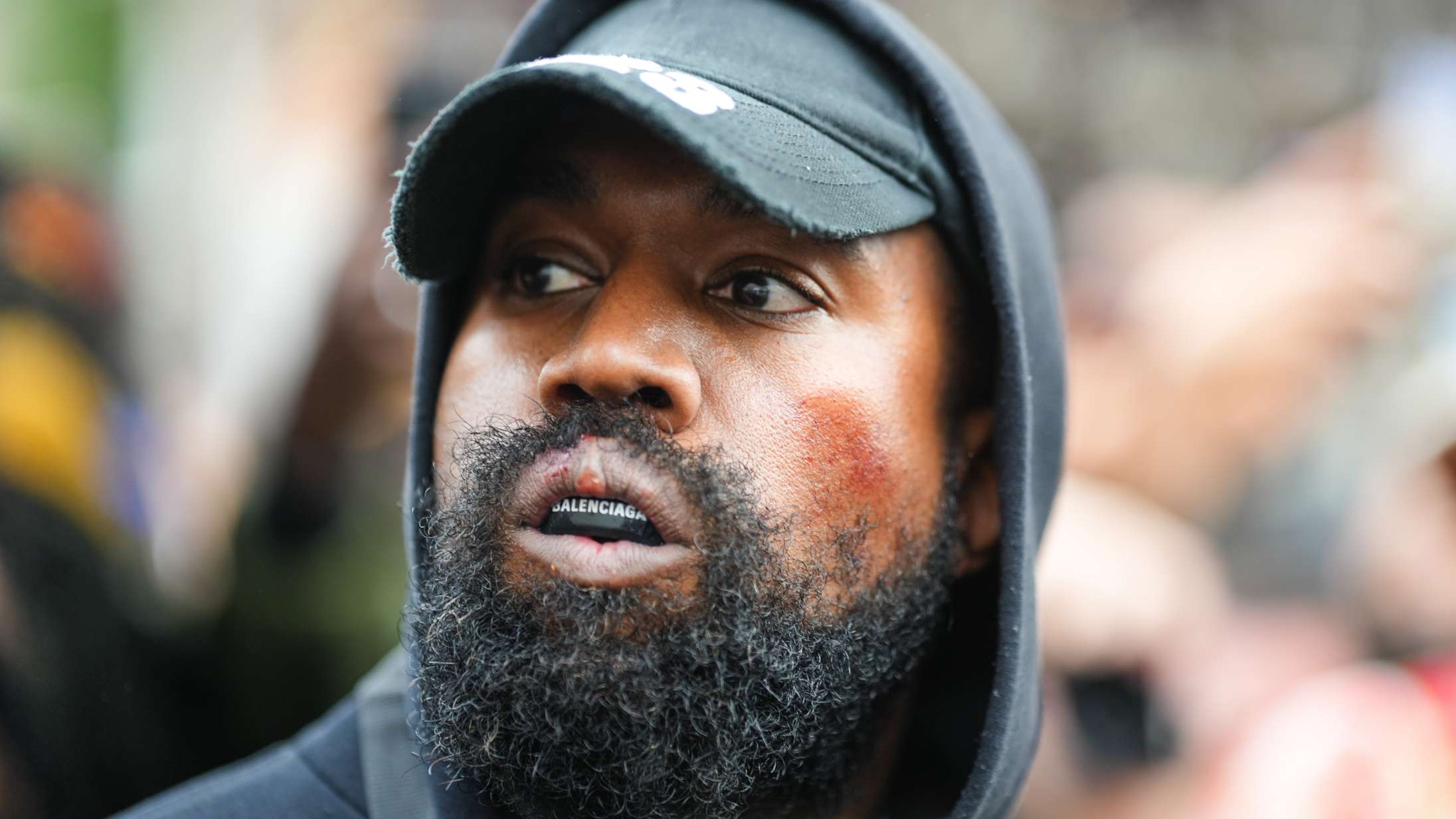 Kanye West nægtet indrejse til Storbritannien – stor festival aflyst