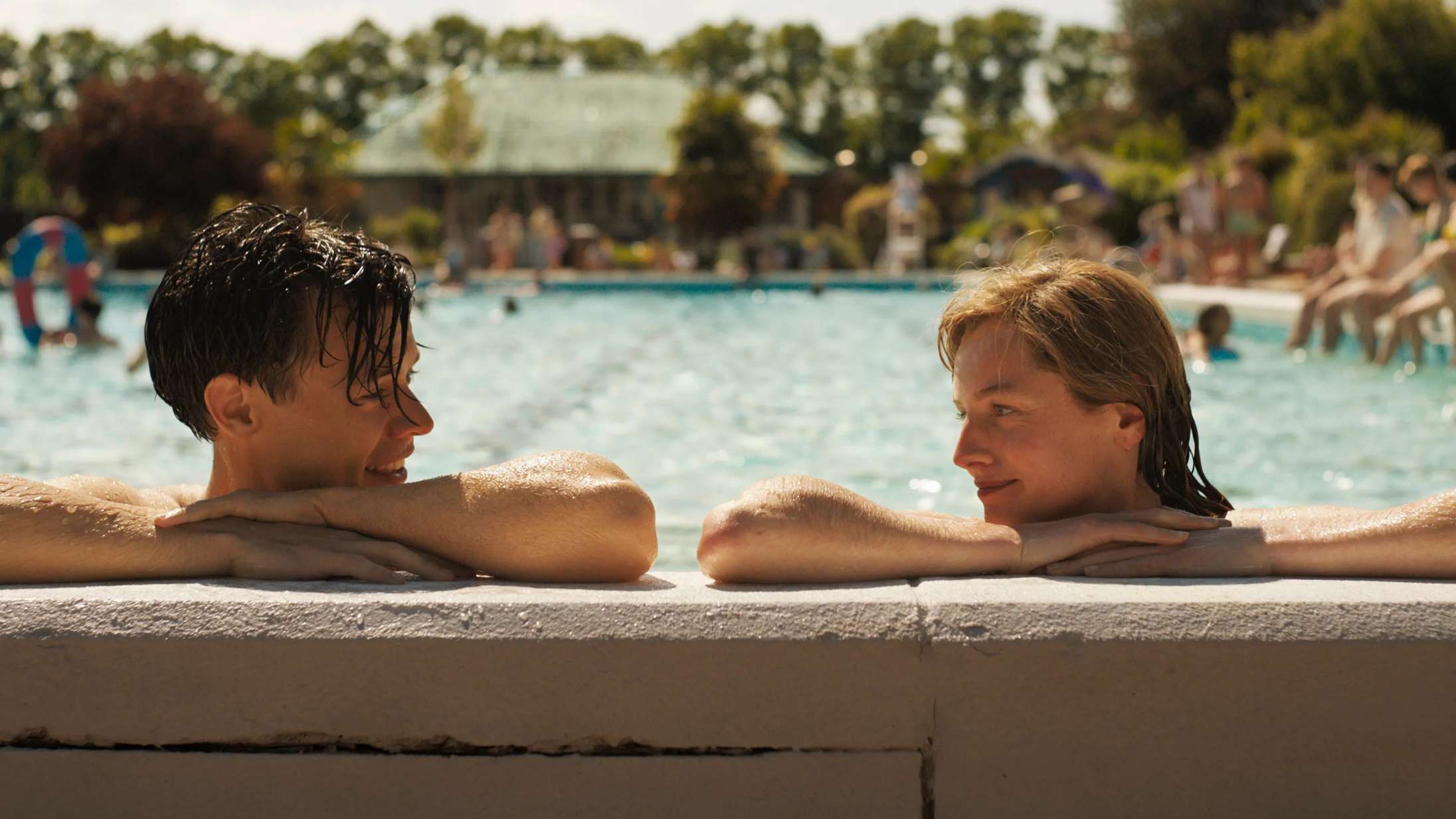 ’My Policeman’: Sexscenerne fylder alt for meget i film med Harry Styles som homoseksuel politimand