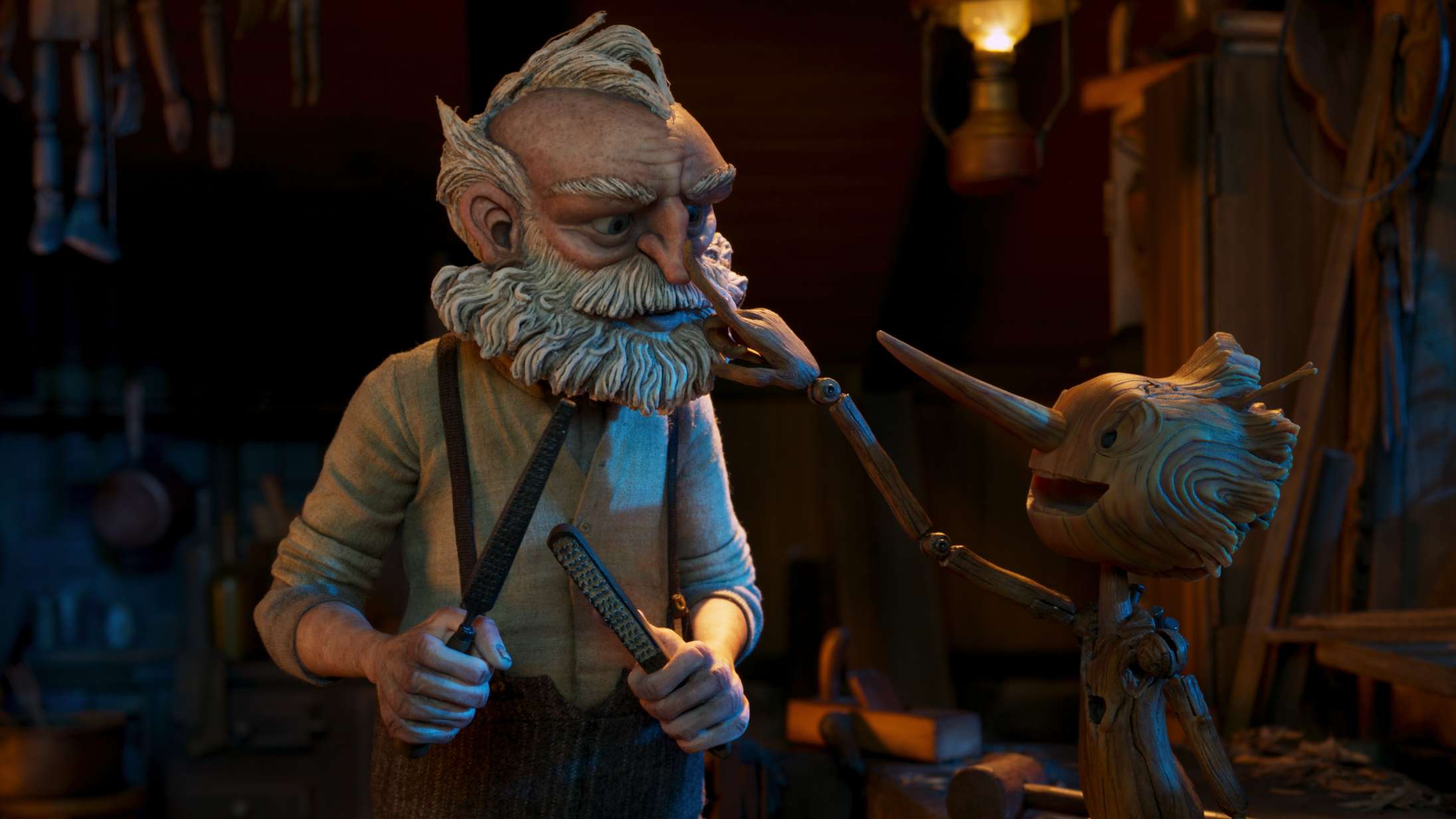 ’Pinocchio’: Guillermo del Toros visuelle genistreg falmer efter en halv time i tredje remake på tre år