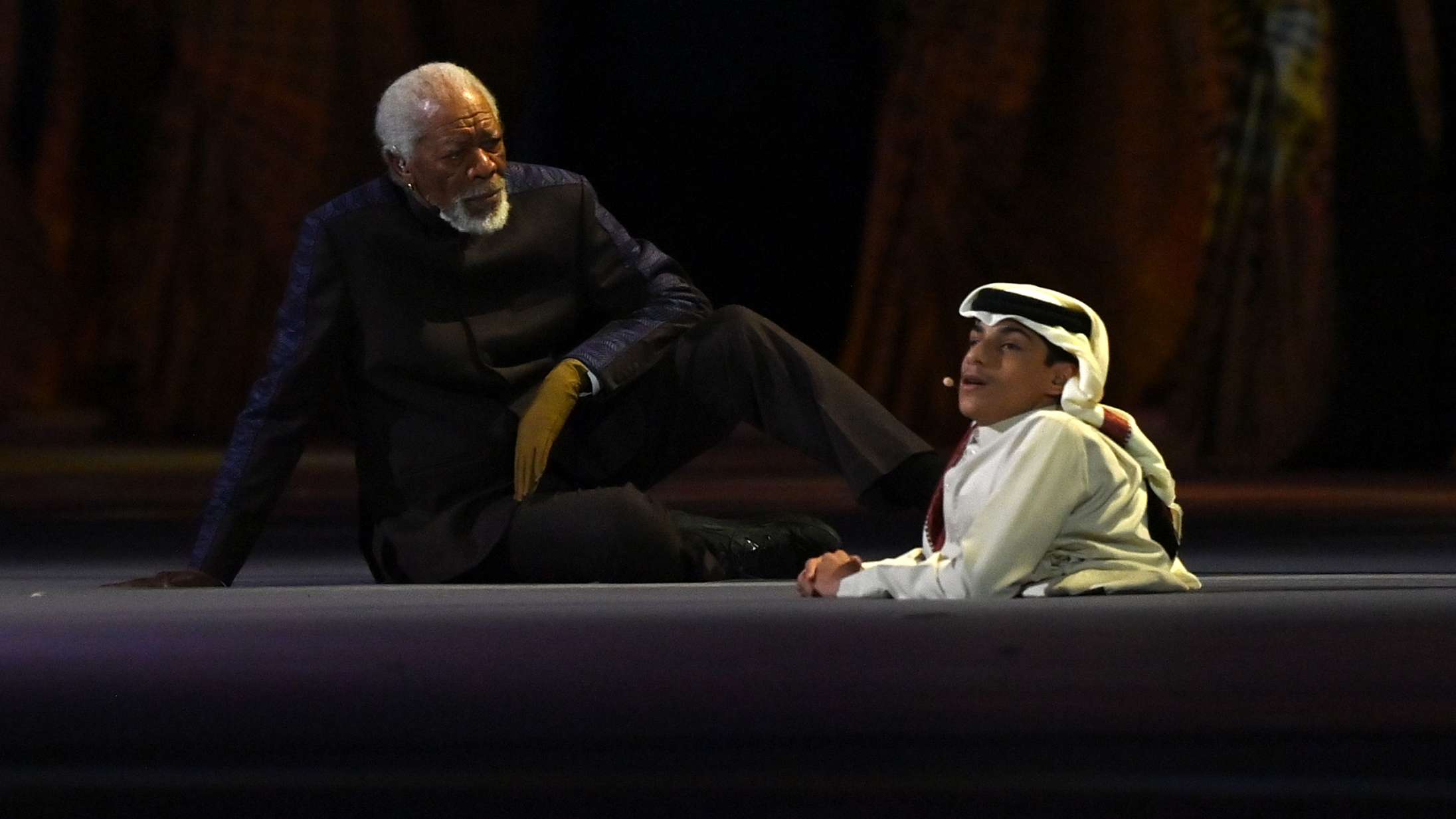 Morgan Freemans optræden ved åbningsceremonien i Qatar modtager heftig kritik