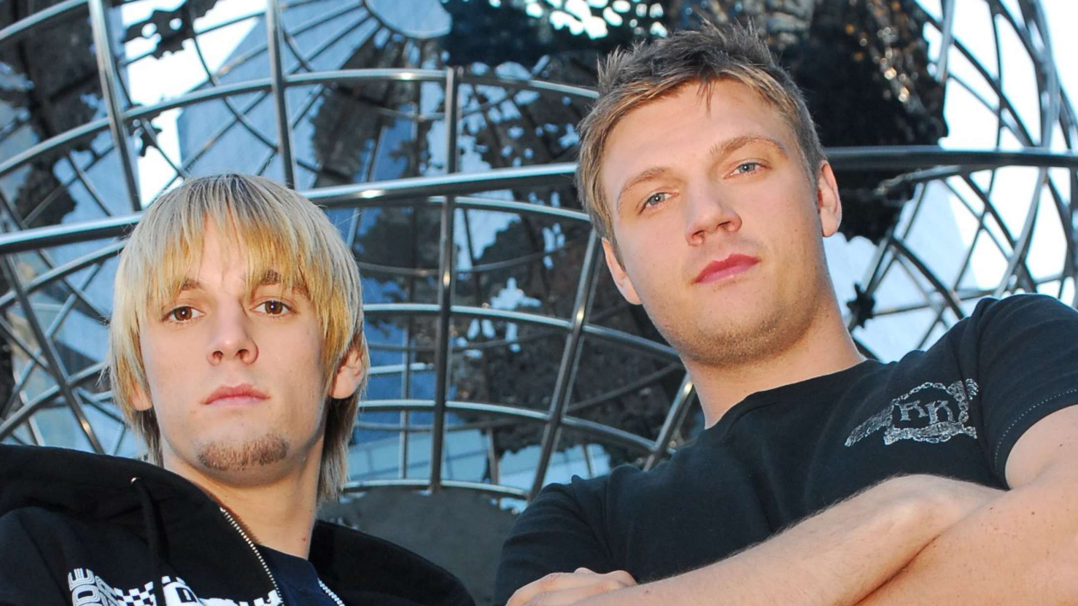 Nick Carter fra Backstreet Boys mindes sin afdøde bror Aaron til tårevædet koncerthyldest