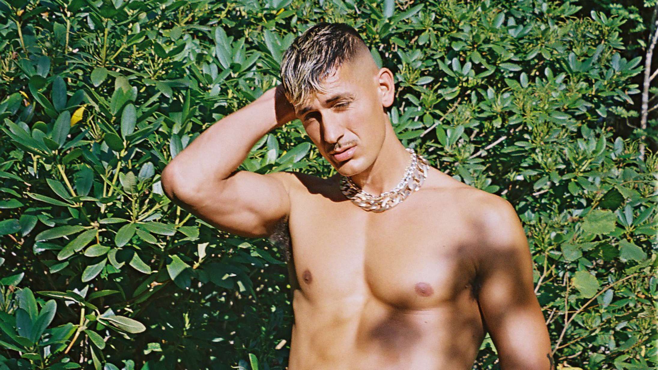 Roskilde Festival annoncerer 19 nye navne – blandt andre Tobias Rahim, Blur og Queens of the Stone Age