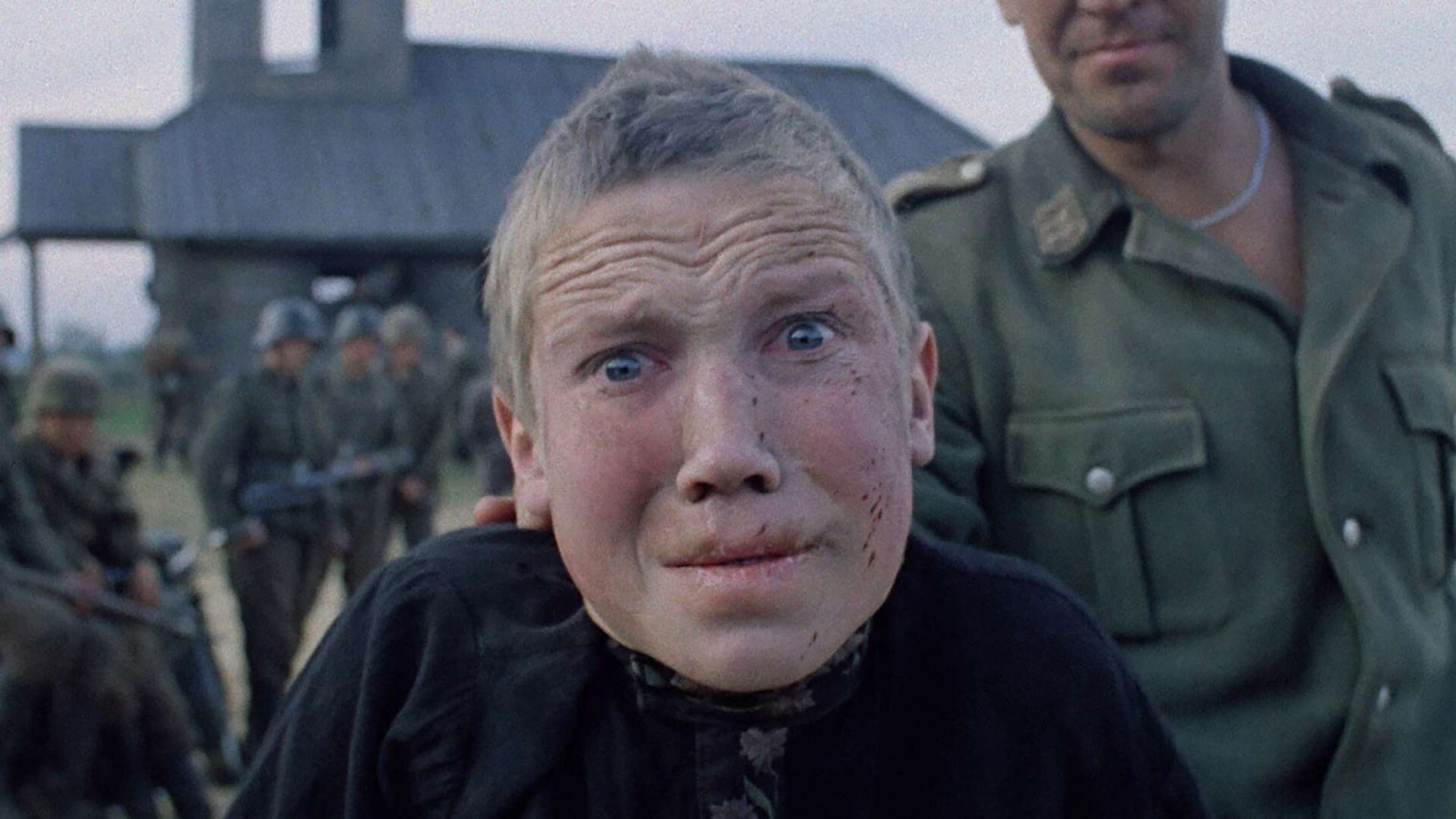 Disse syv brutale krigsfilm sætter sig i kroppen – og forlader den ikke igen