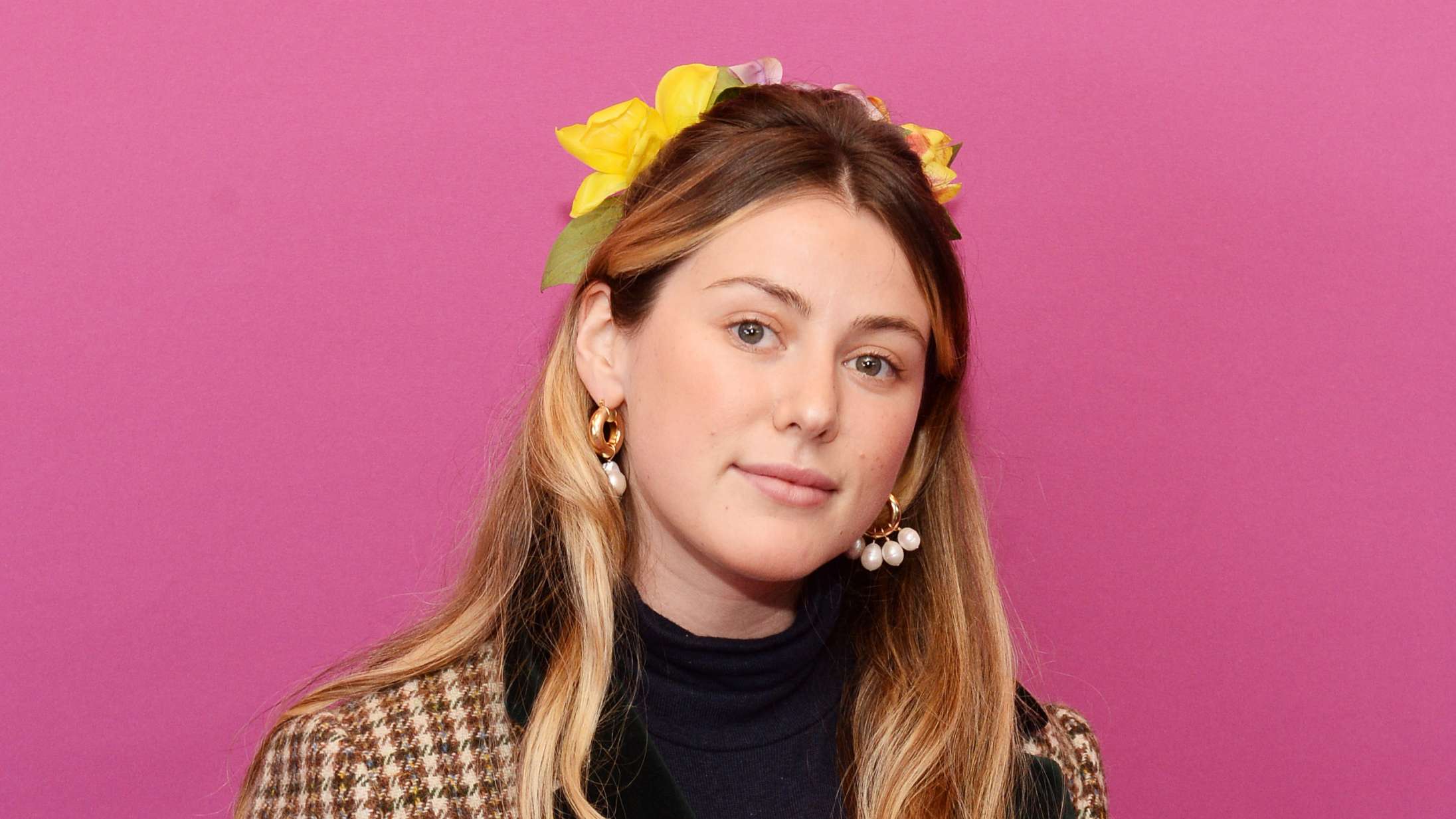 Instagrams yndlings-scammer er tilbage med absurde tarotkort