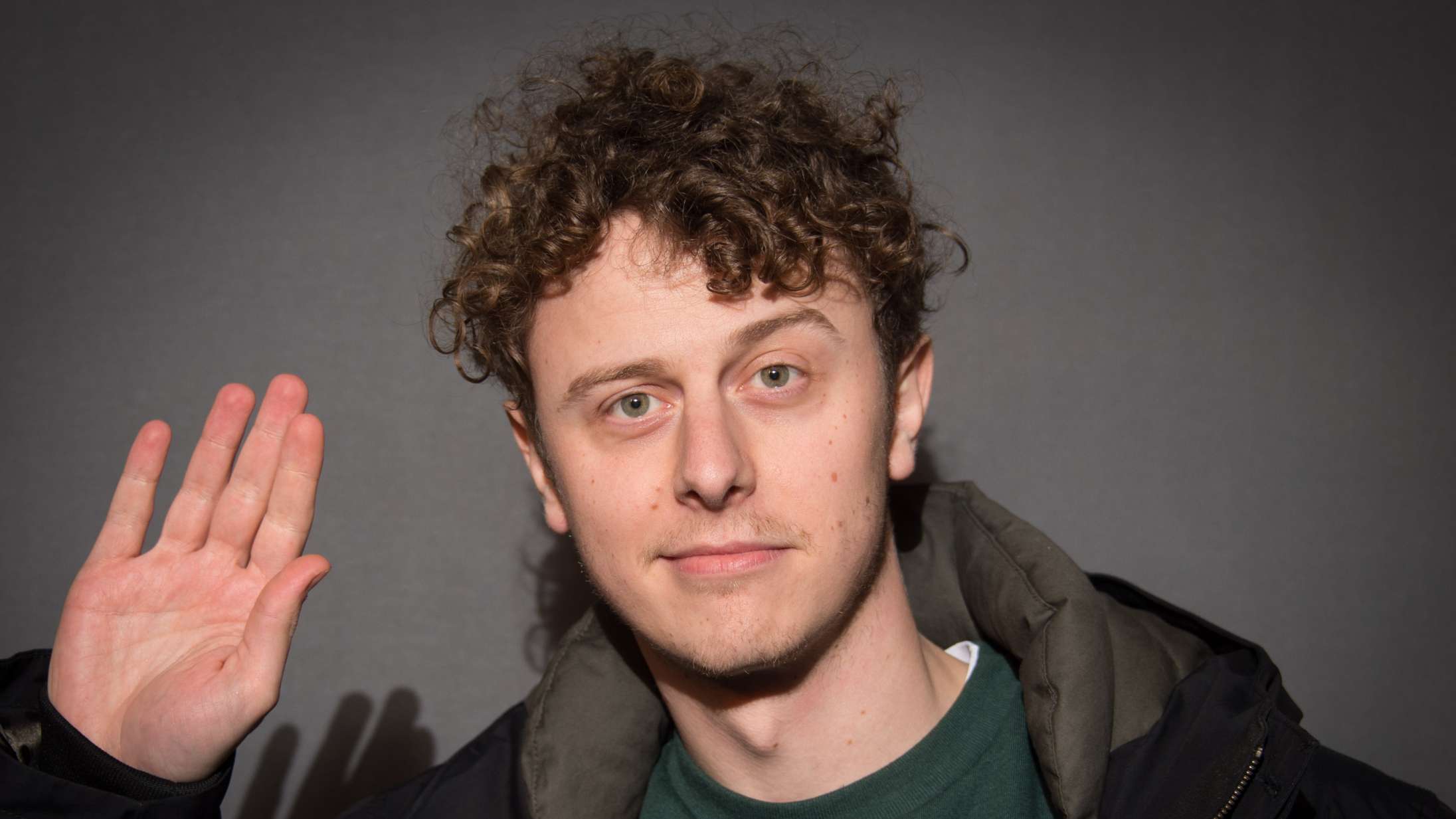 YouTube-stjerne anholdt for voldtægt af mindreårige