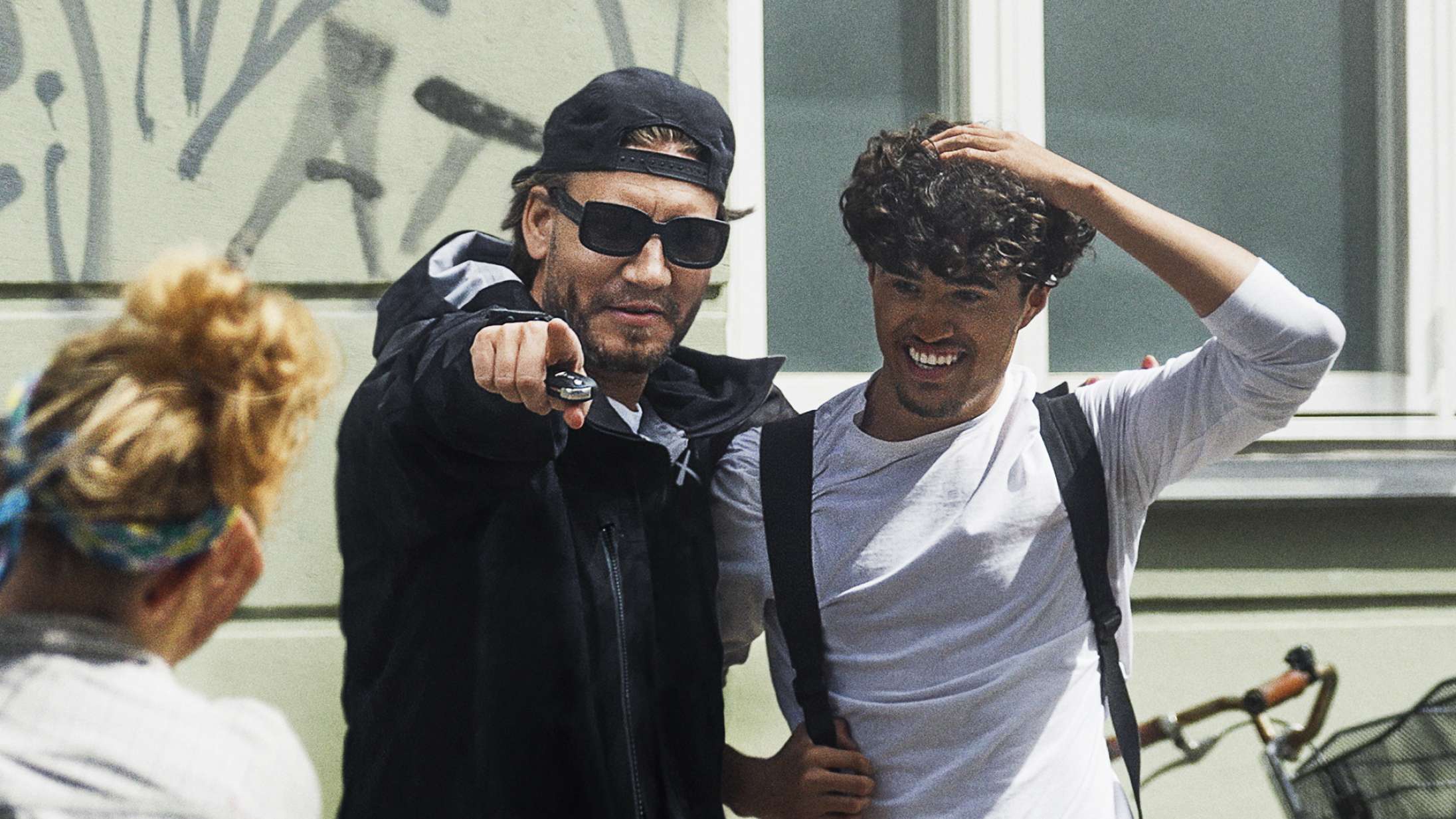 ’Nicklas Pranker’: Bendtners prankshow er en mellemting mellem ’Klovn’ og en teenagers mobbefjol