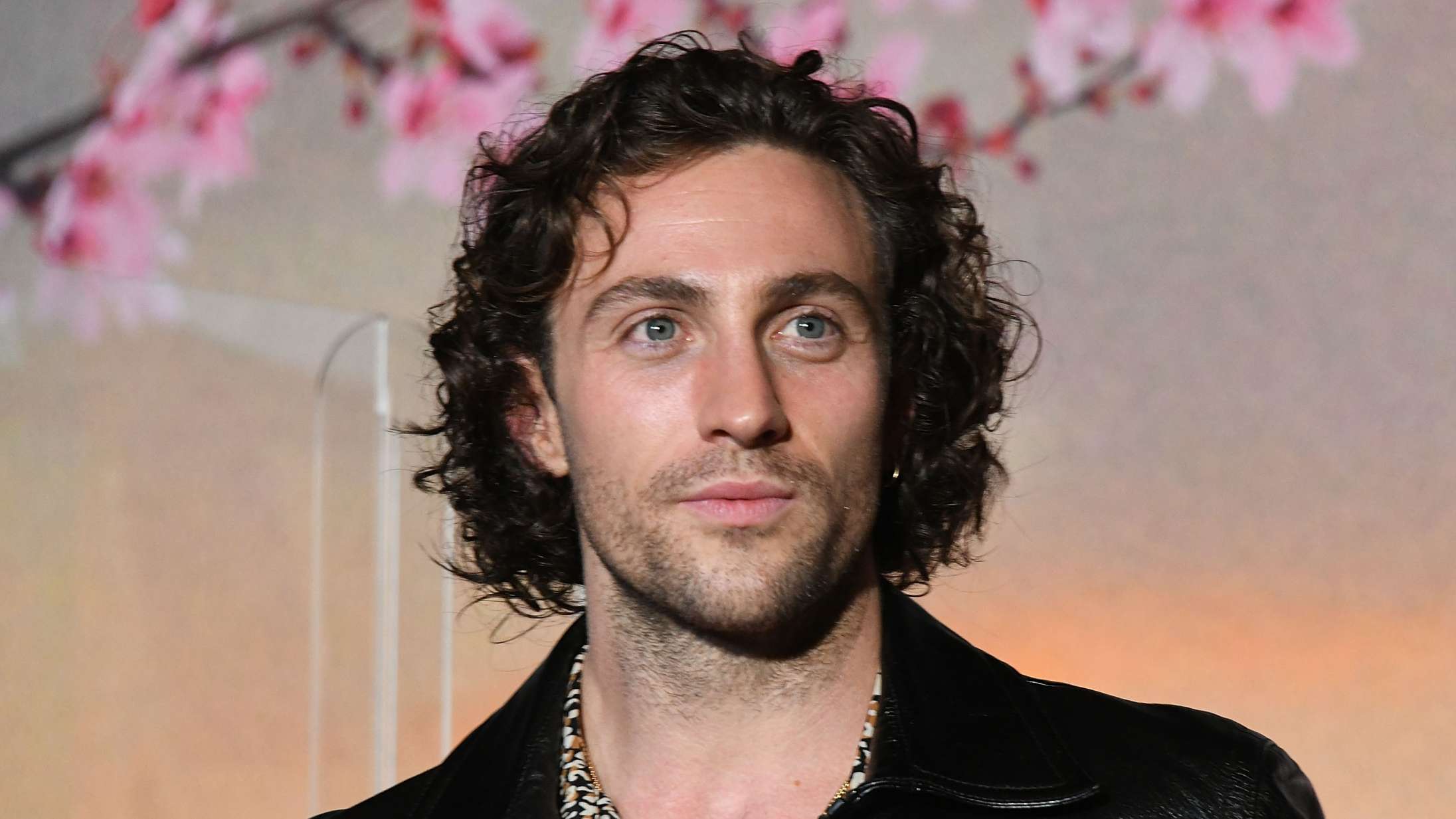 Tidligere James Bond-skuespiller bakker op om valget af Aaron Taylor-Johnson som 007