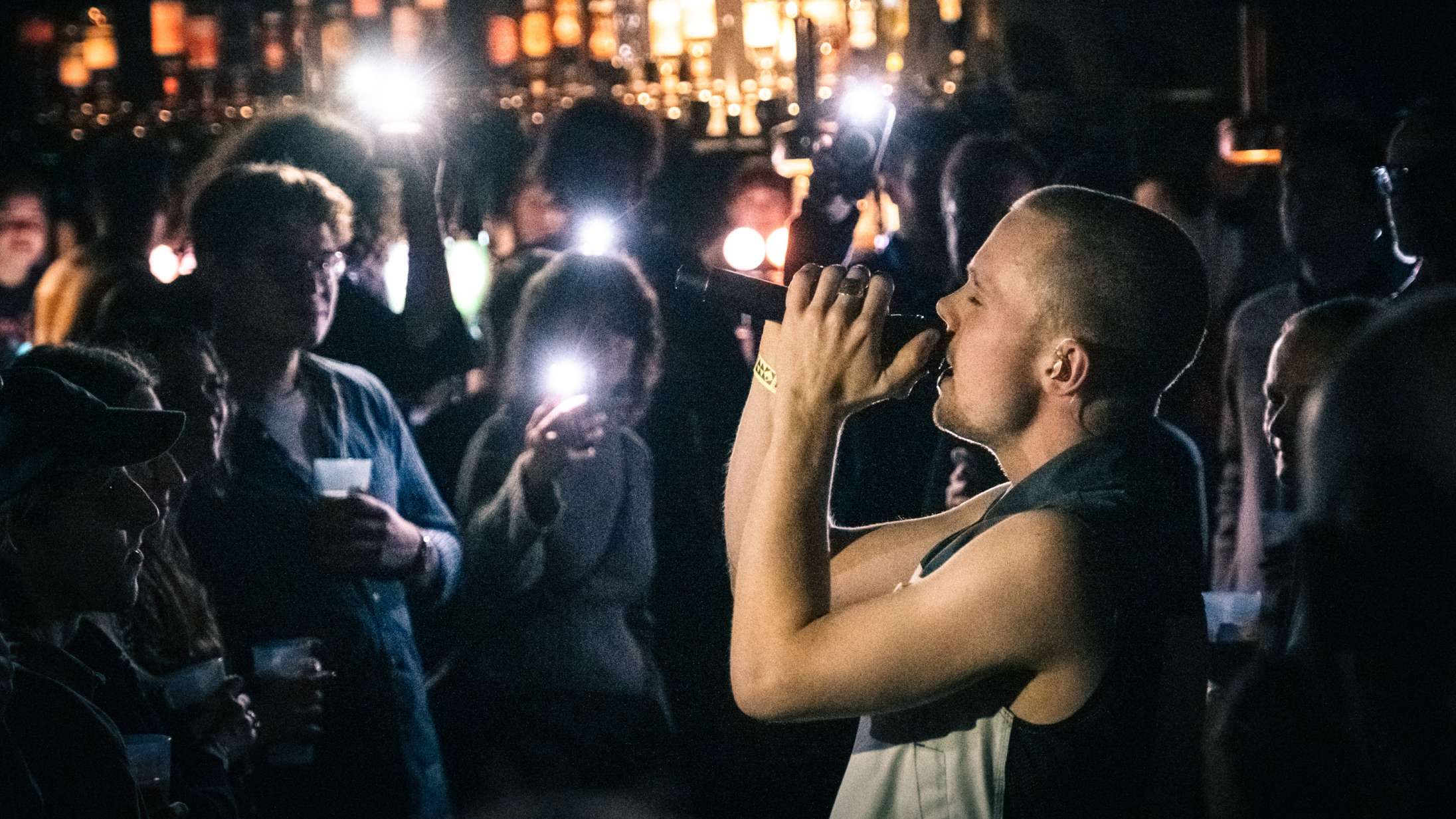 Vi var til Vegas Udvalgte: Én var nøgen og sårbar, nogle kiksede og reddede den igen, og én blandede linedance med rave