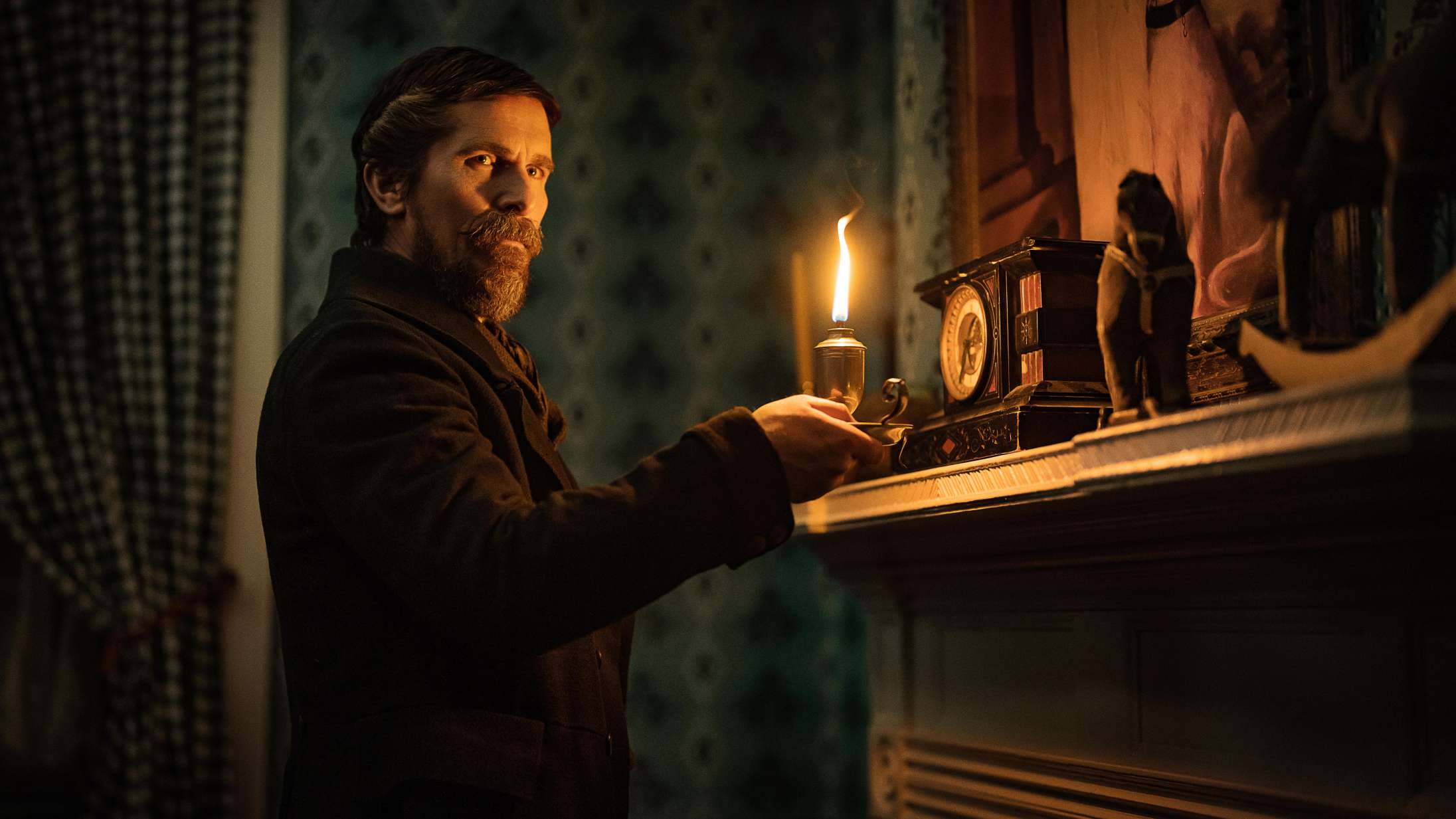 ’The Pale Blue Eye’: Gid David Fincher havde lavet ny Netflix-seriemorderfilm med Christian Bale