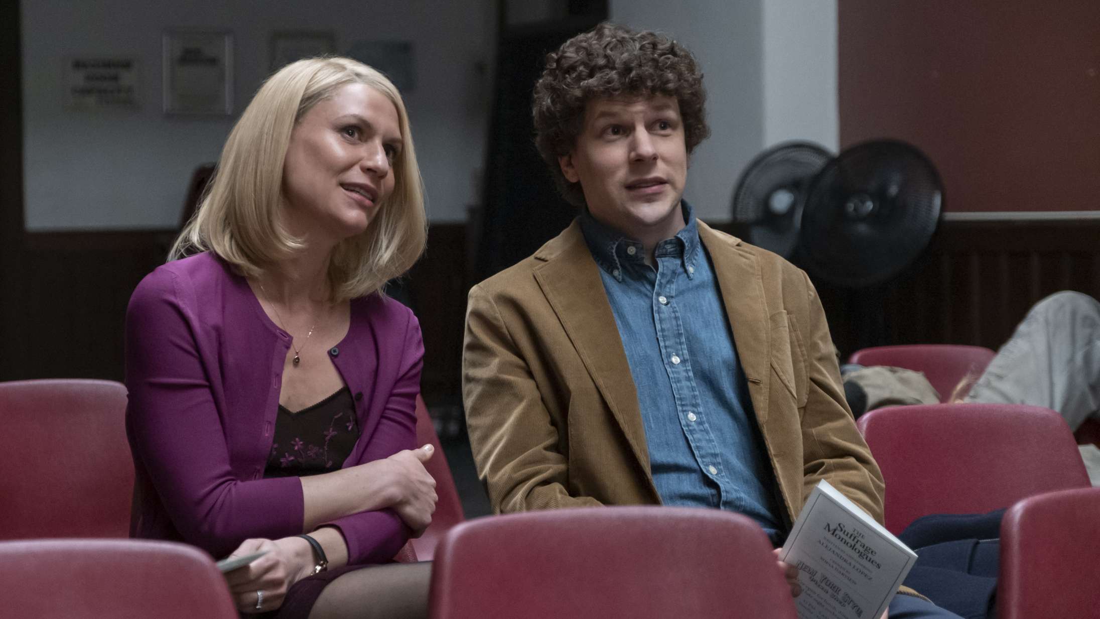 ‘Fleishman Is in Trouble’: Først skal man sluge Jesse Eisenberg – derfra æder man magnetisk skilsmisseserie råt